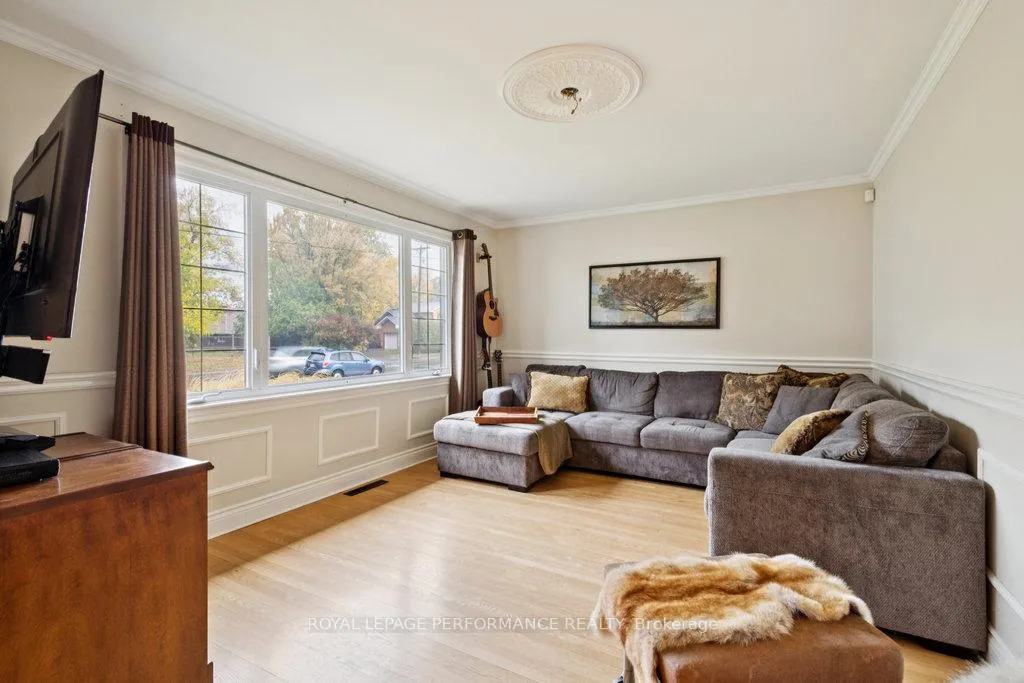 Photo 7 of 1834 Russell Road, Ottawa, Elmvale Acres — HOMEH