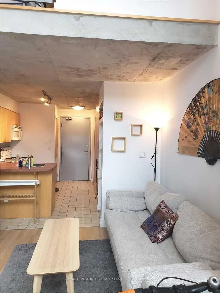 Photo 6 of Unit 213, 255 Richmond Street E, Toronto, Moss Park — HOMEH