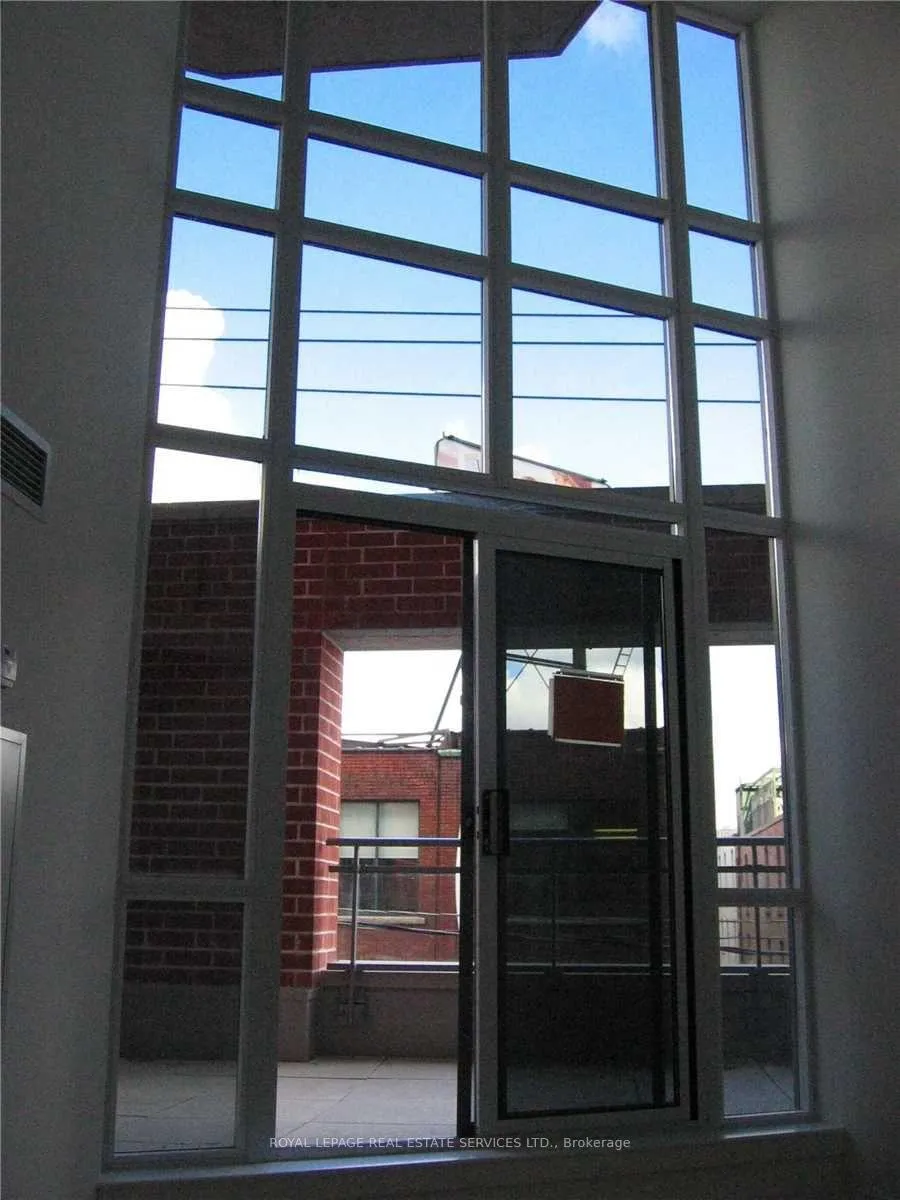 Photo 14 of Unit 213, 255 Richmond Street E, Toronto, Moss Park — HOMEH