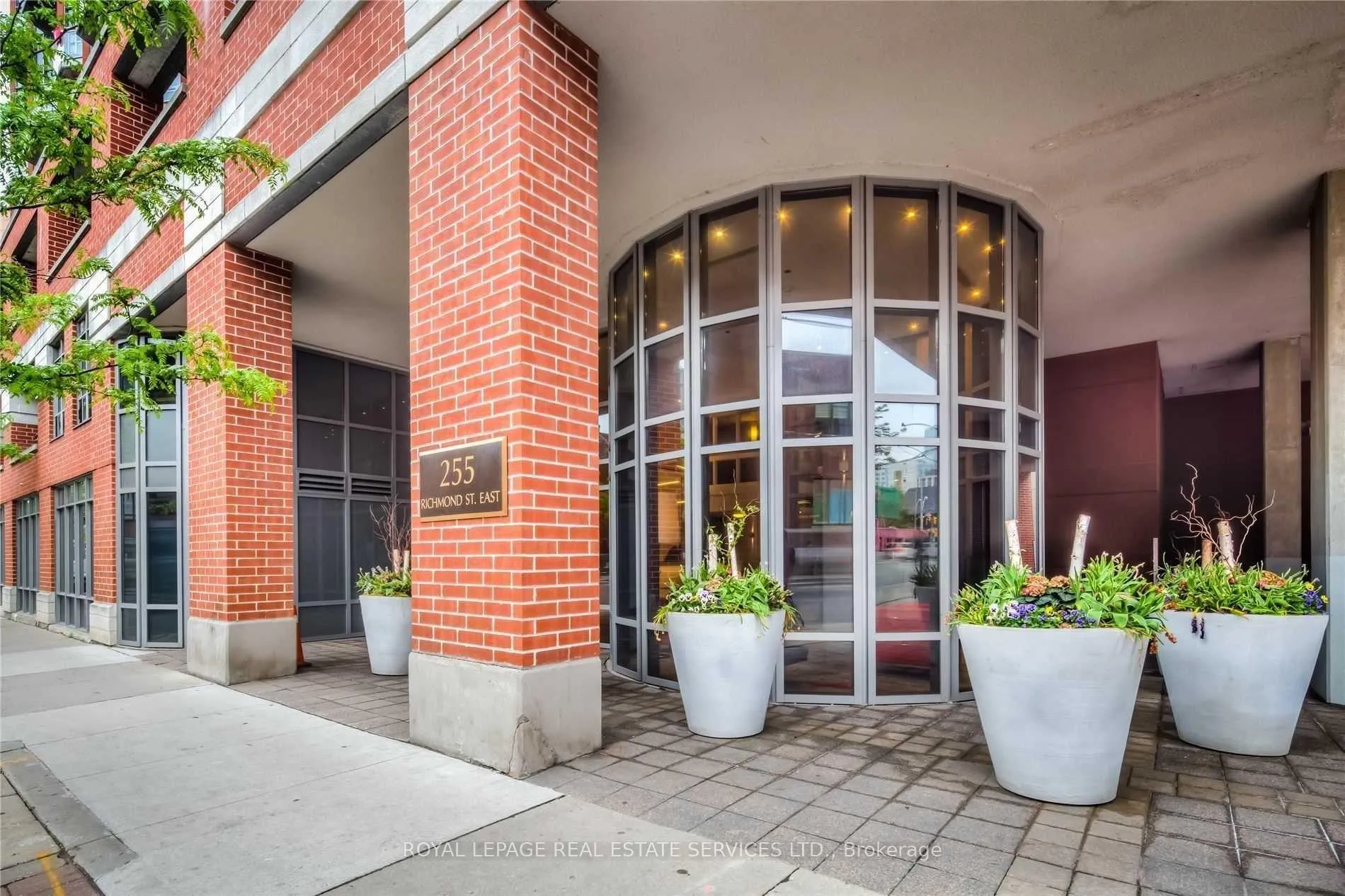 Photo 17 of Unit 213, 255 Richmond Street E, Toronto, Moss Park — HOMEH