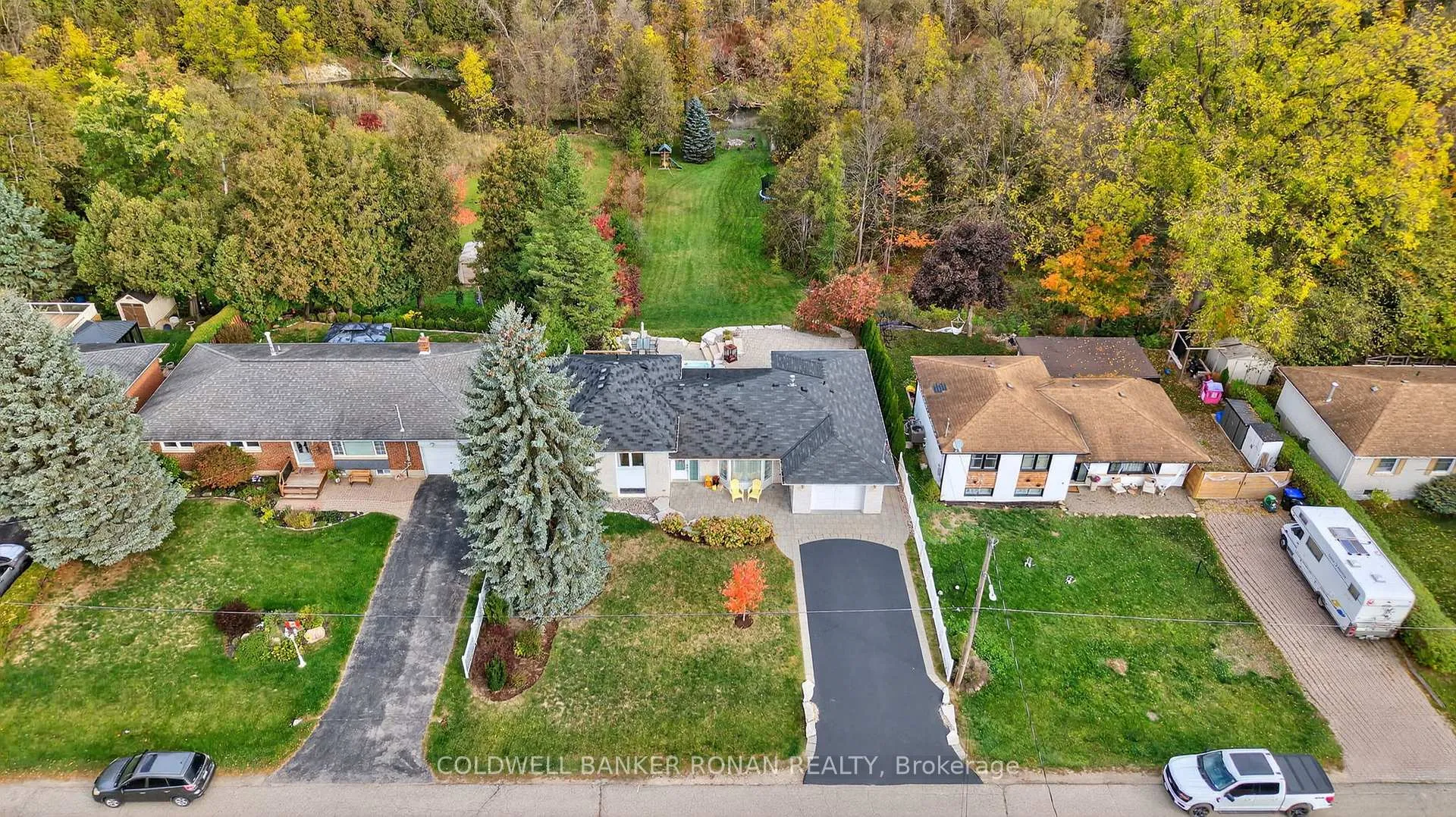 Photo 2 of 96 Boyne Crescent, New Tecumseth, Alliston — HOMEH