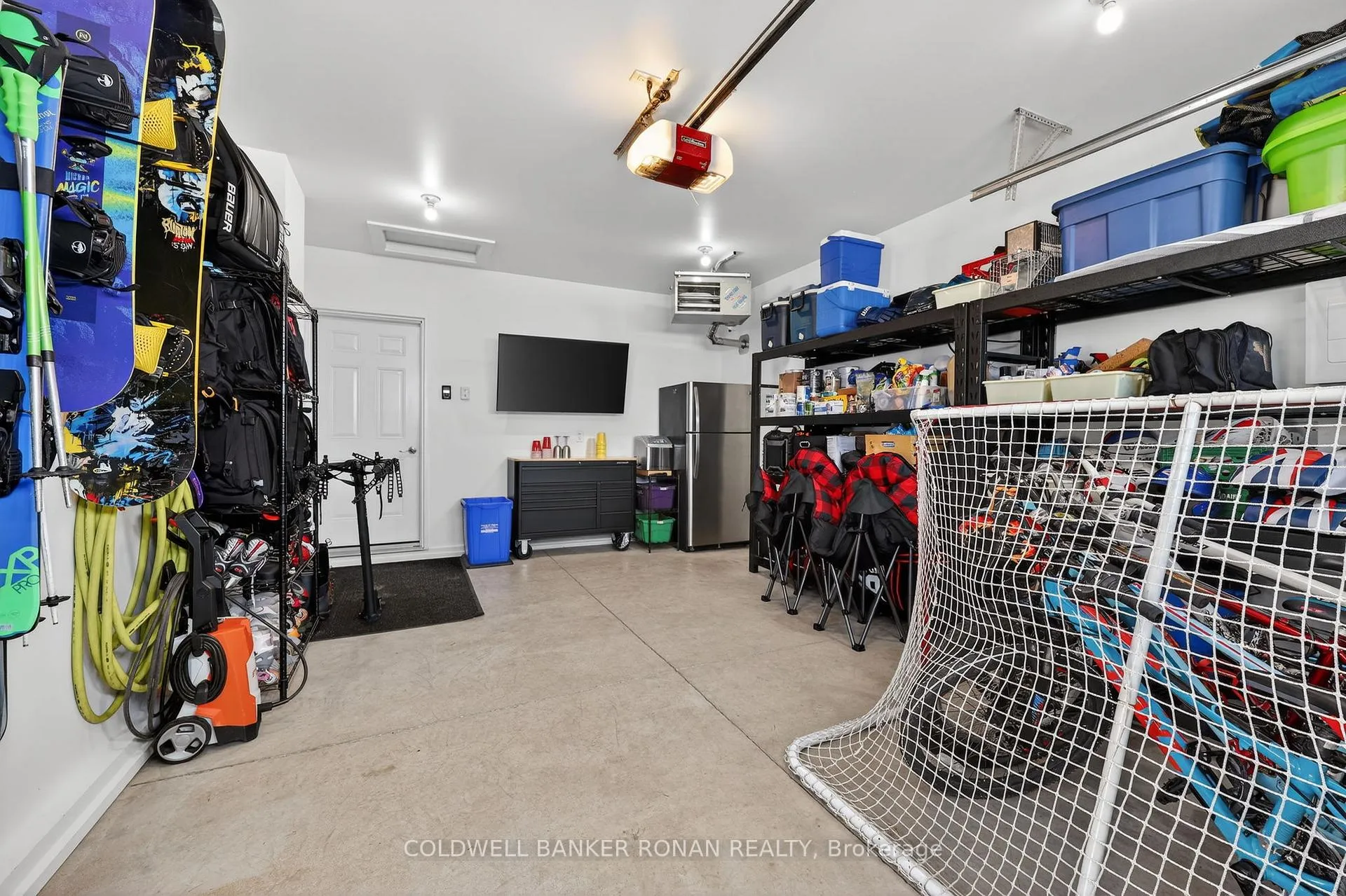 Photo 38 of 96 Boyne Crescent, New Tecumseth, Alliston — HOMEH