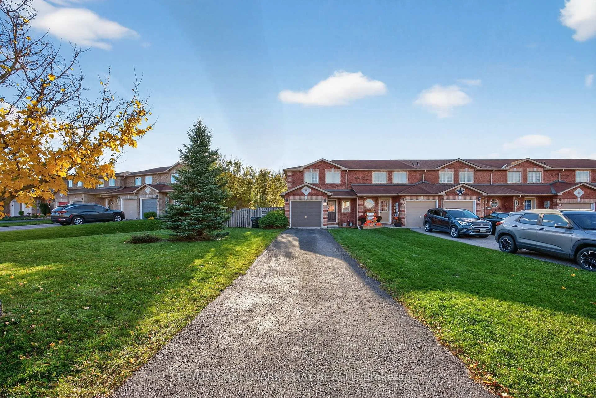 Photo 33 of 36 Goodwin Drive, Barrie, Painswick South — HOMEH