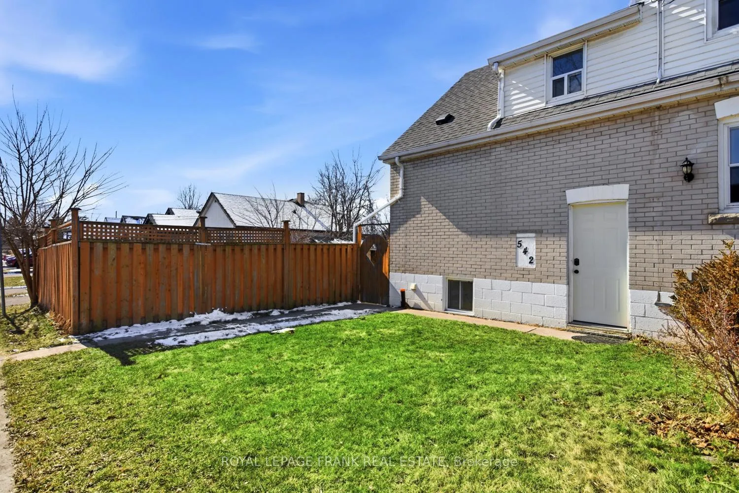 Photo 2 of 542 Walmer Road, Hamilton, McQuesten — HOMEH