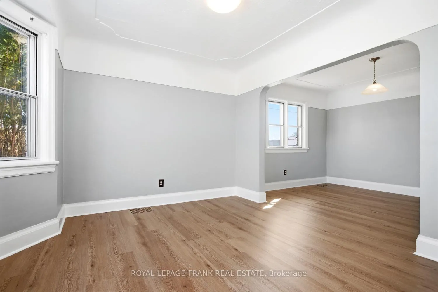 Photo 7 of 542 Walmer Road, Hamilton, McQuesten — HOMEH