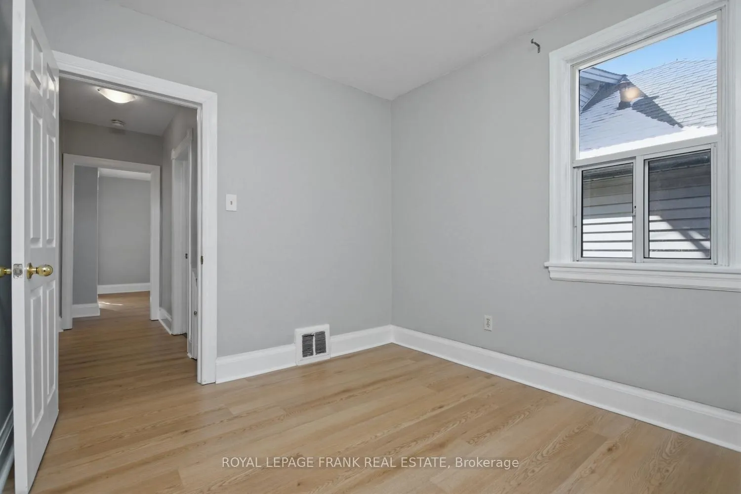 Photo 9 of 542 Walmer Road, Hamilton, McQuesten — HOMEH