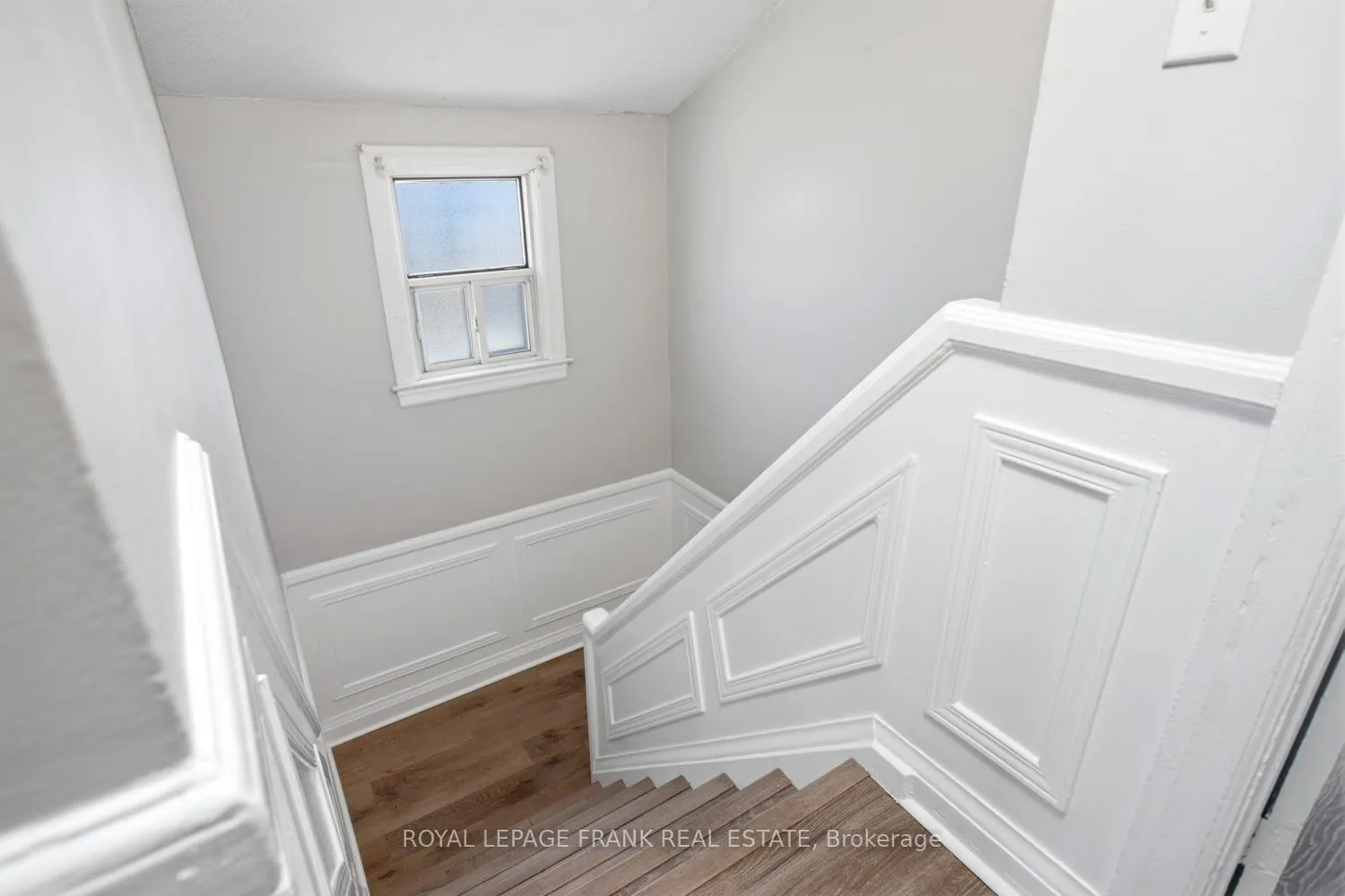Photo 13 of 542 Walmer Road, Hamilton, McQuesten — HOMEH