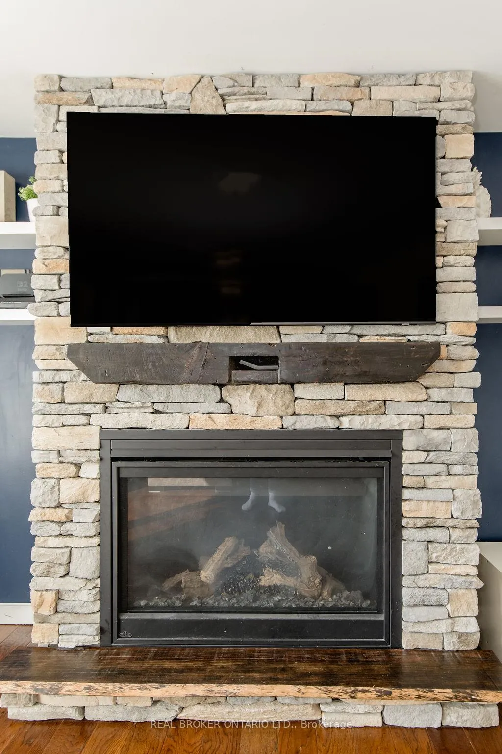Photo 14 of 12 Owen Road, Oro-Medonte, Rural Oro-Medonte — HOMEH