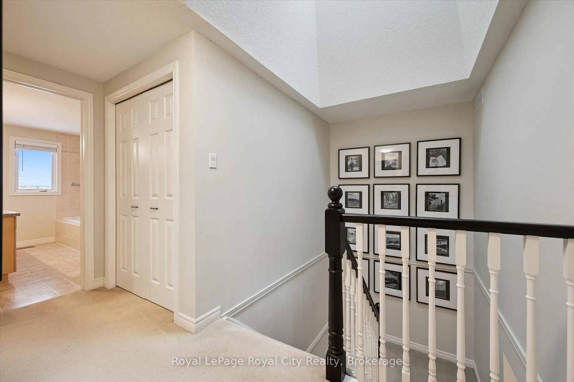 Photo 22 of 60 Hazelwood Drive, Guelph, Kortright Hills — HOMEH