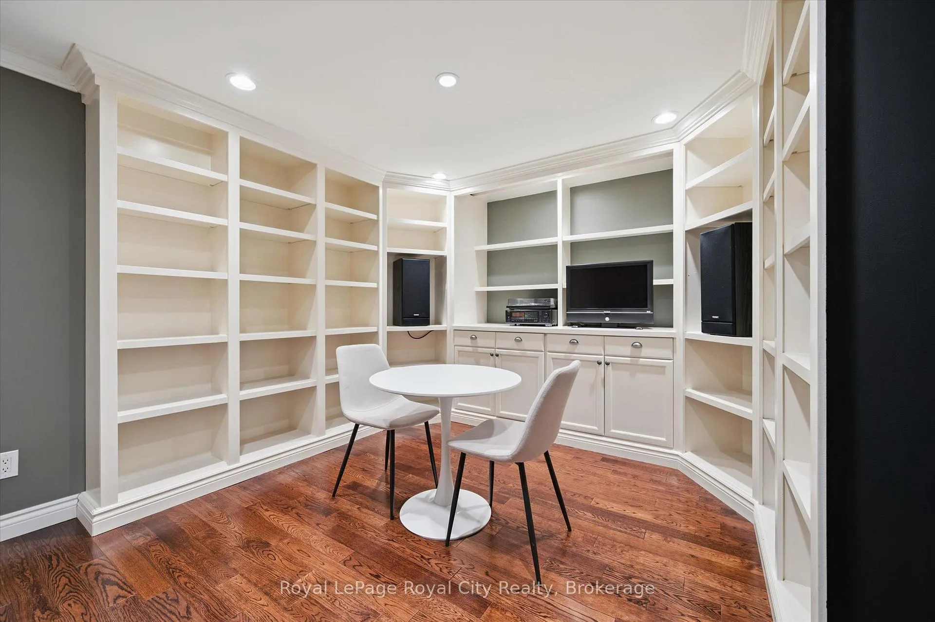Photo 34 of 60 Hazelwood Drive, Guelph, Kortright Hills — HOMEH