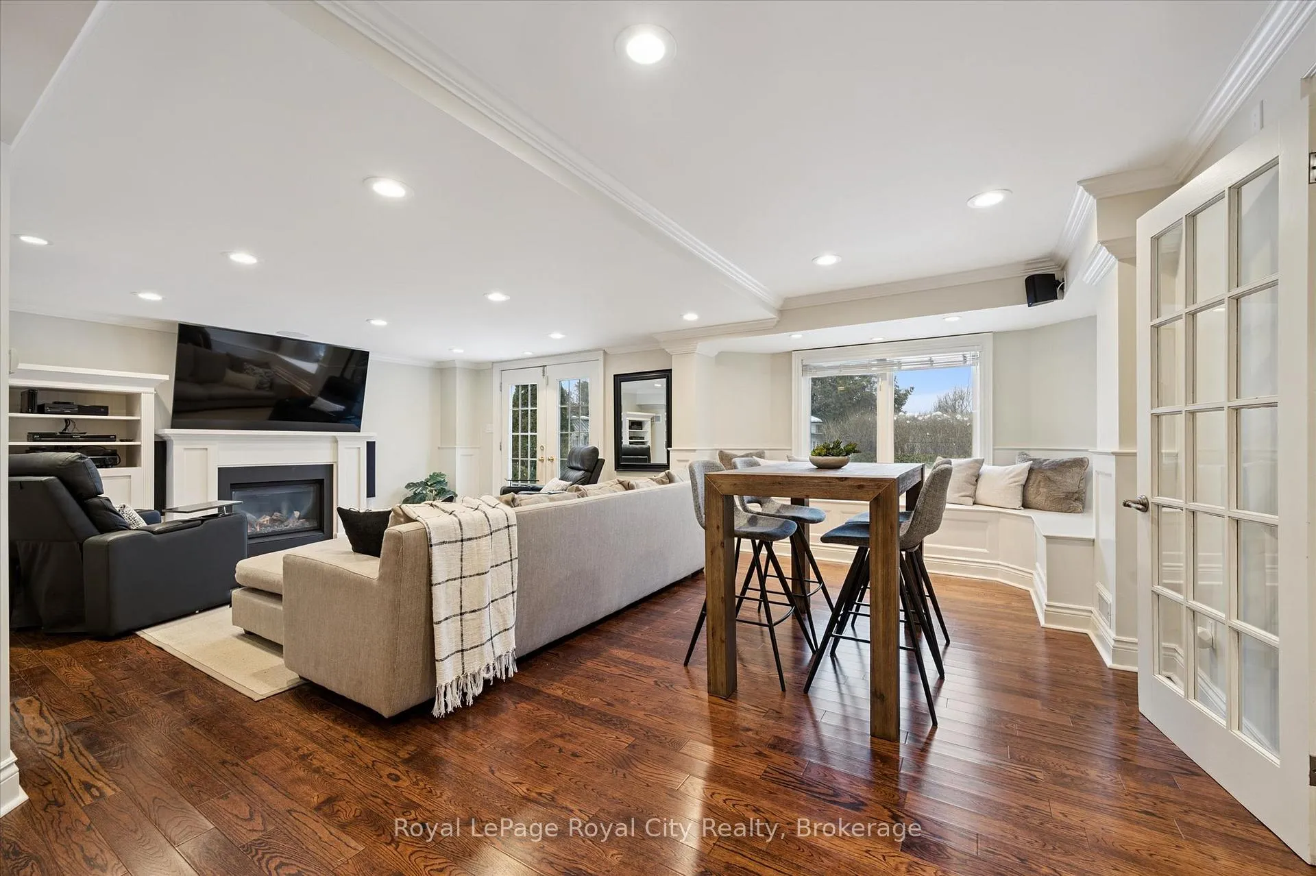 Photo 35 of 60 Hazelwood Drive, Guelph, Kortright Hills — HOMEH