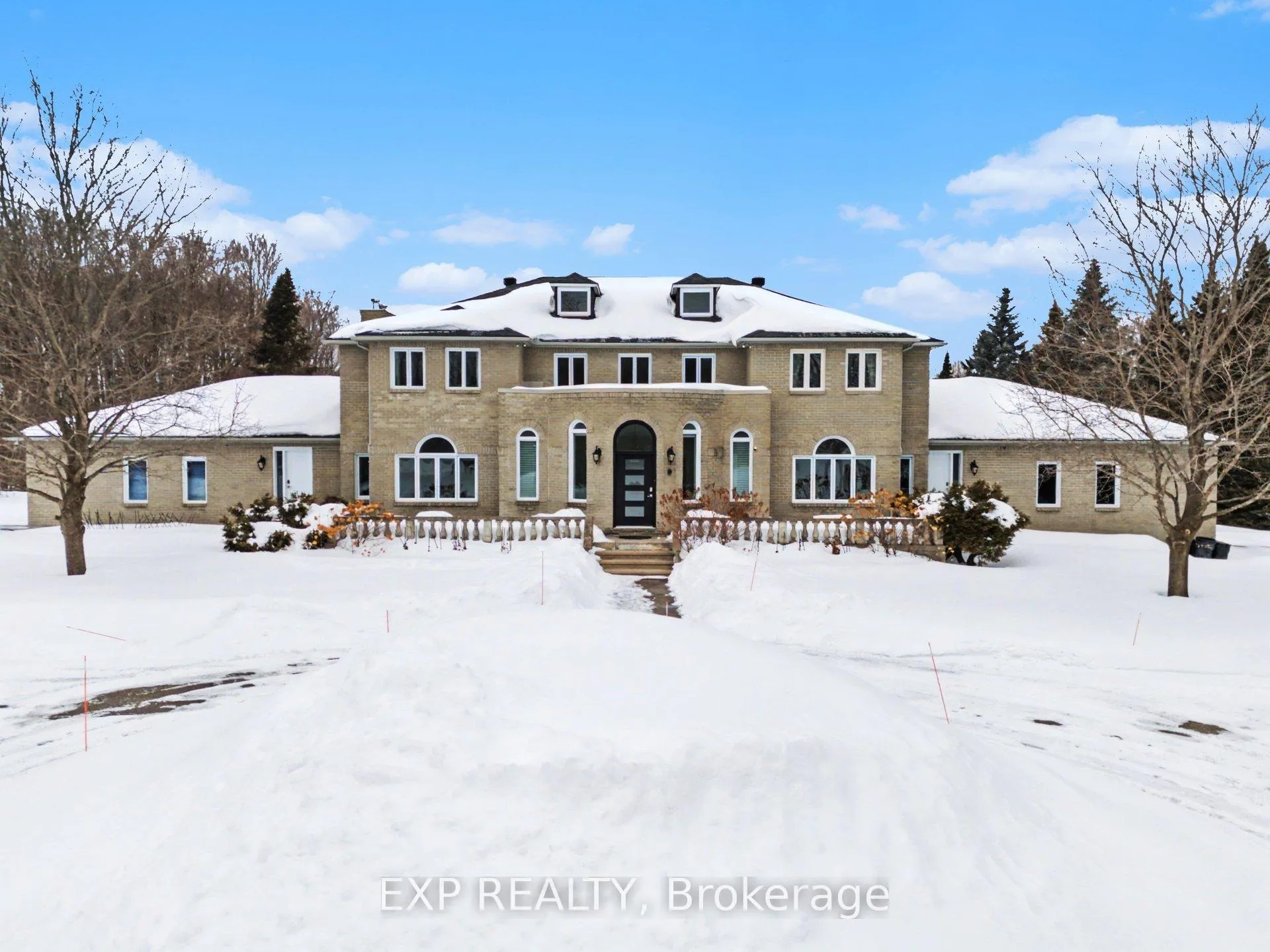 Front of 5749 Knights Drive
