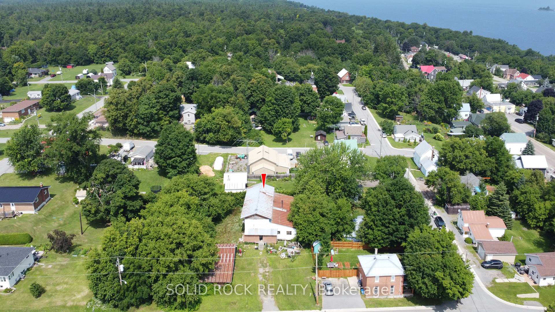 Photo 9 of 50 William Meek Drive, McNab/Braeside, Mcnab/Braeside Twps — HOMEH