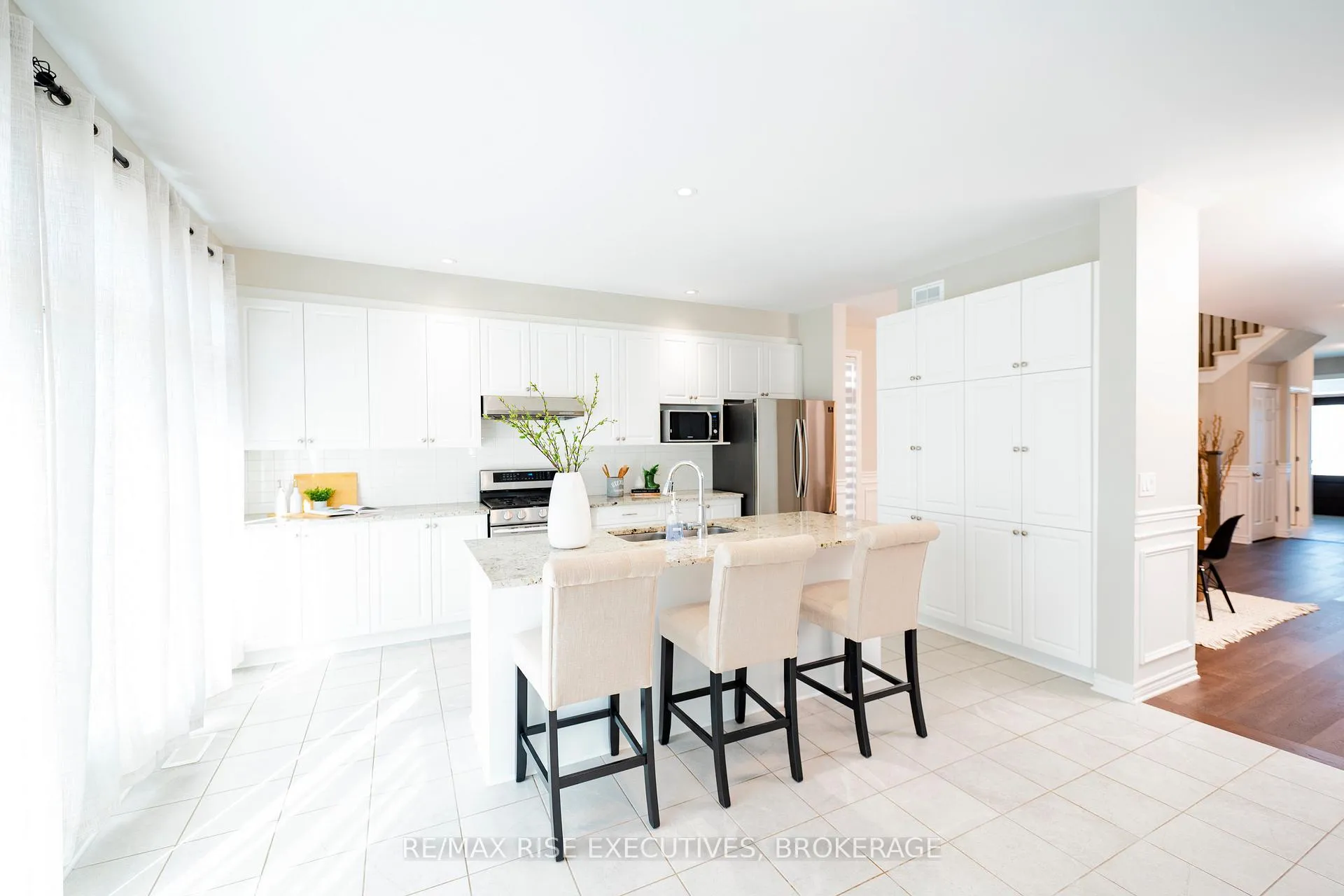 Photo 24 of 1263 Wheathill Street, Kingston, East Gardiners Rd — HOMEH