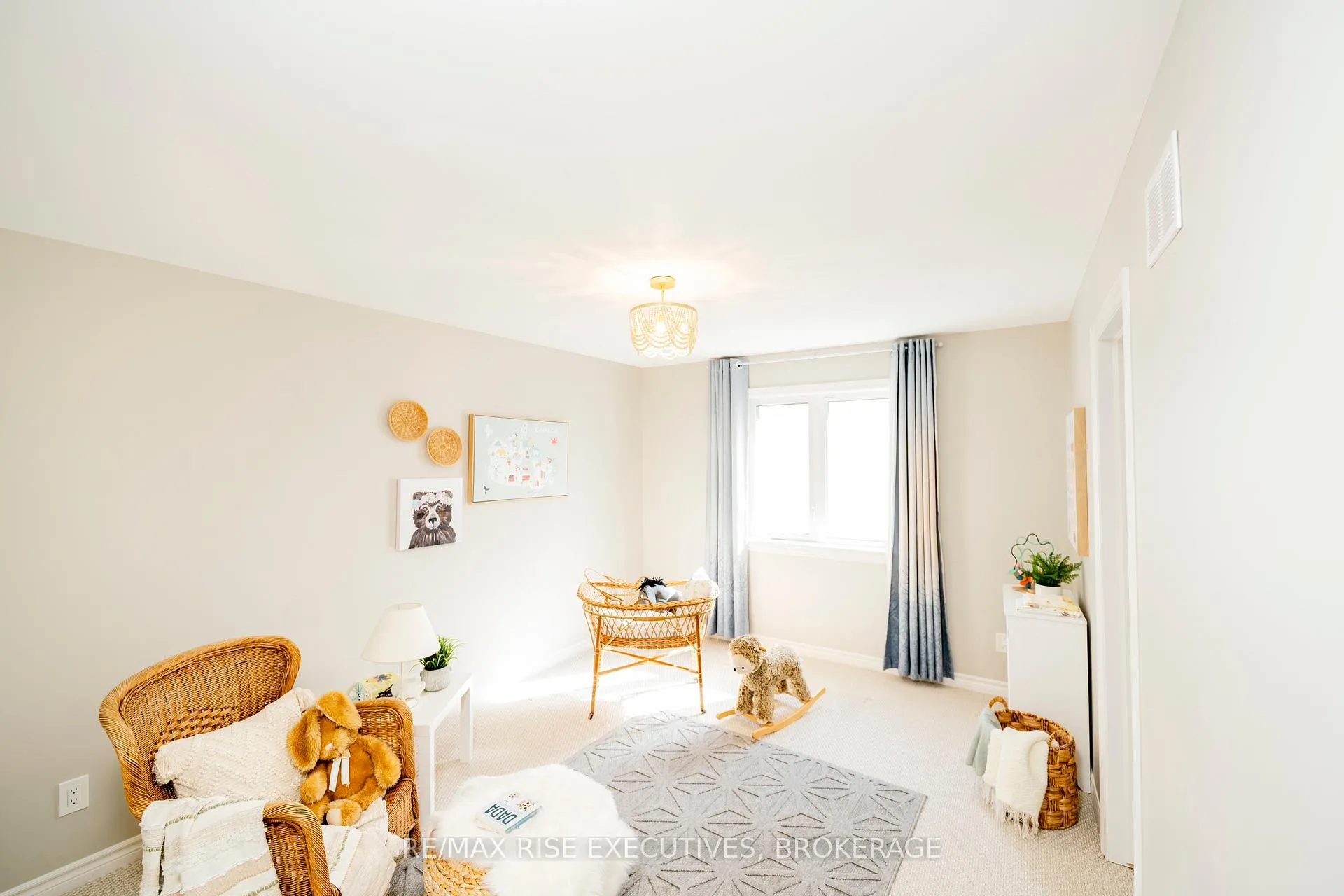 Photo 35 of 1263 Wheathill Street, Kingston, East Gardiners Rd — HOMEH