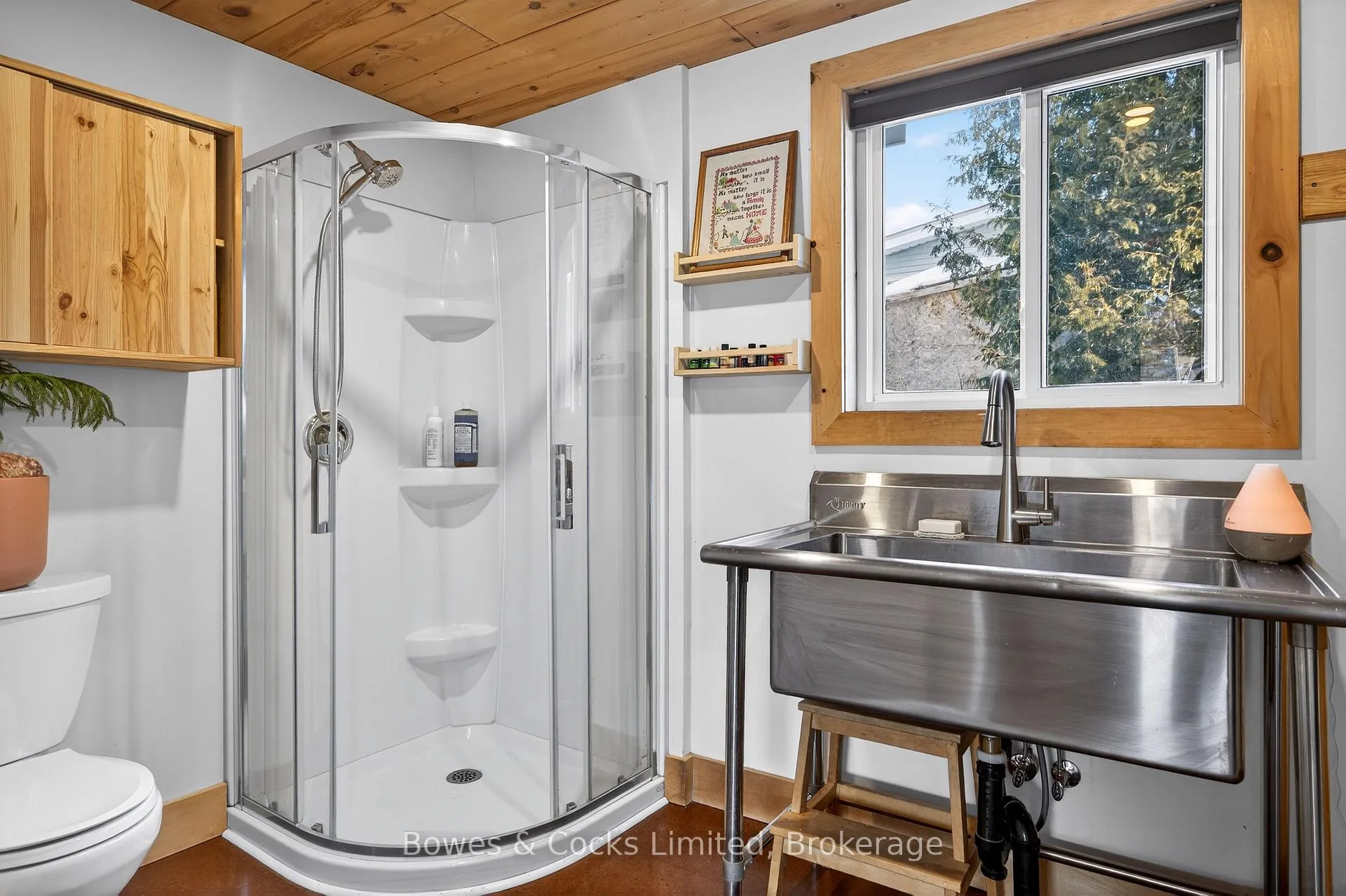 Photo 18 of 262 Munroe Avenue, Peterborough, Ashburnham Ward 4 — HOMEH