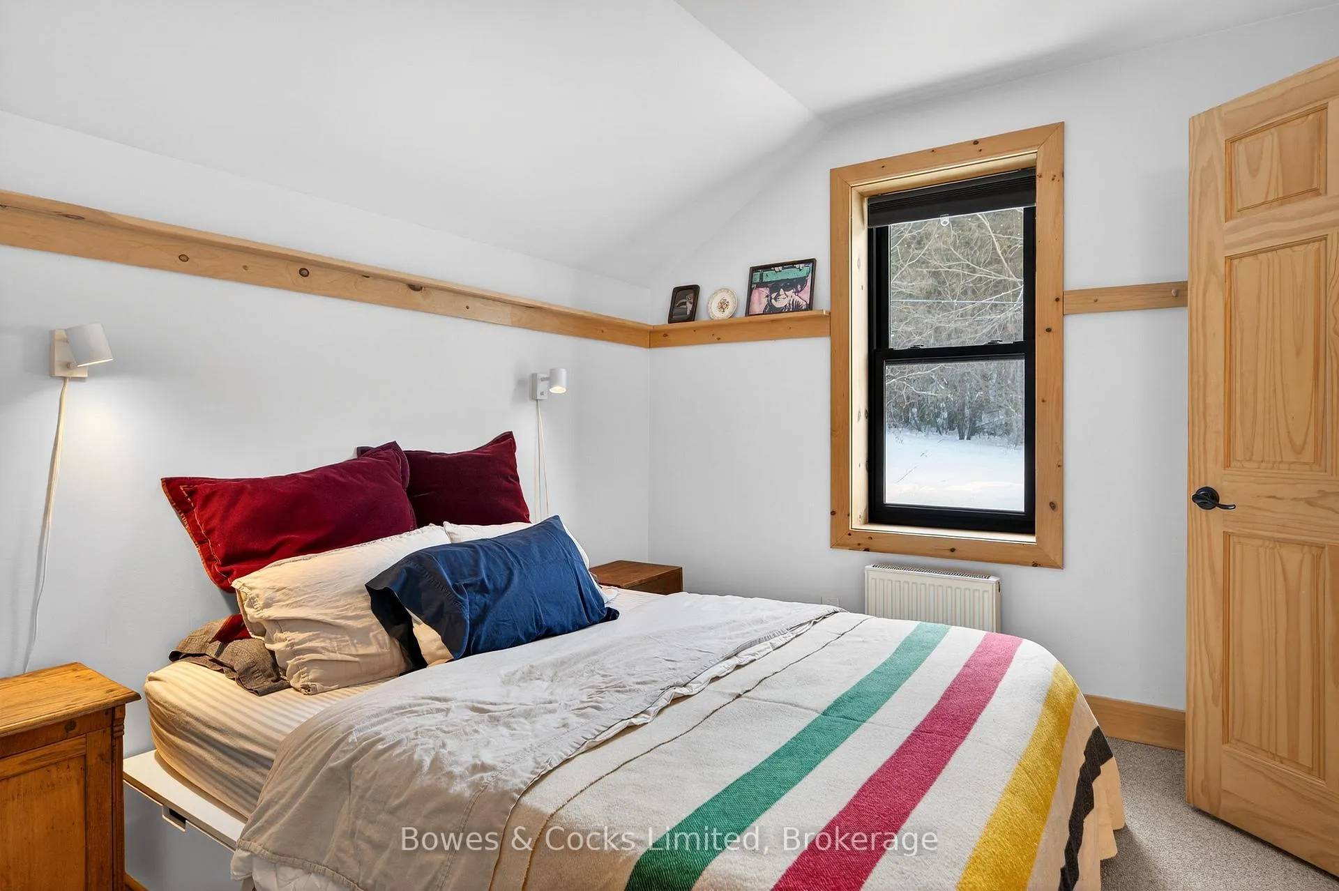 Photo 24 of 262 Munroe Avenue, Peterborough, Ashburnham Ward 4 — HOMEH