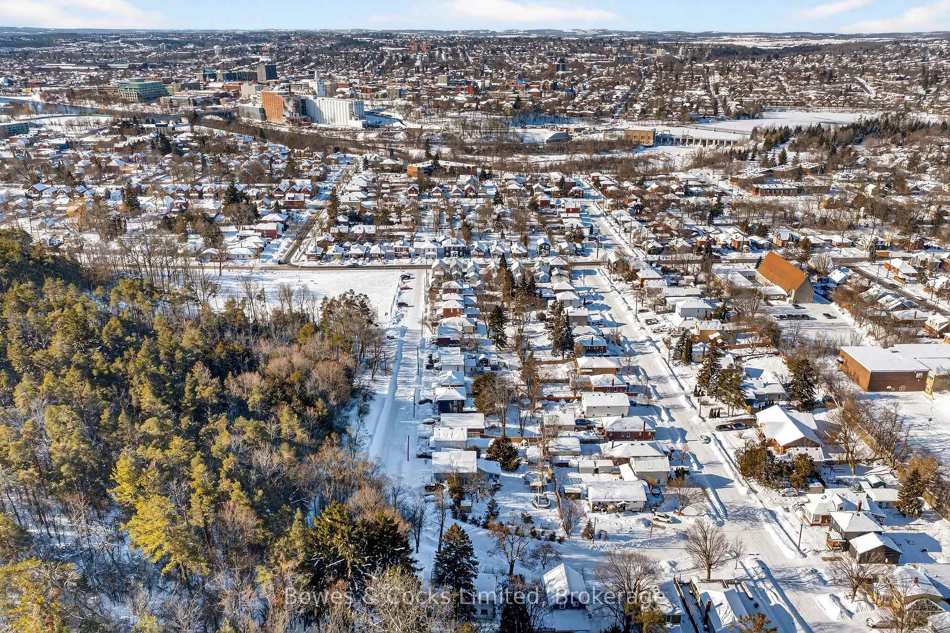 Photo 41 of 262 Munroe Avenue, Peterborough, Ashburnham Ward 4 — HOMEH