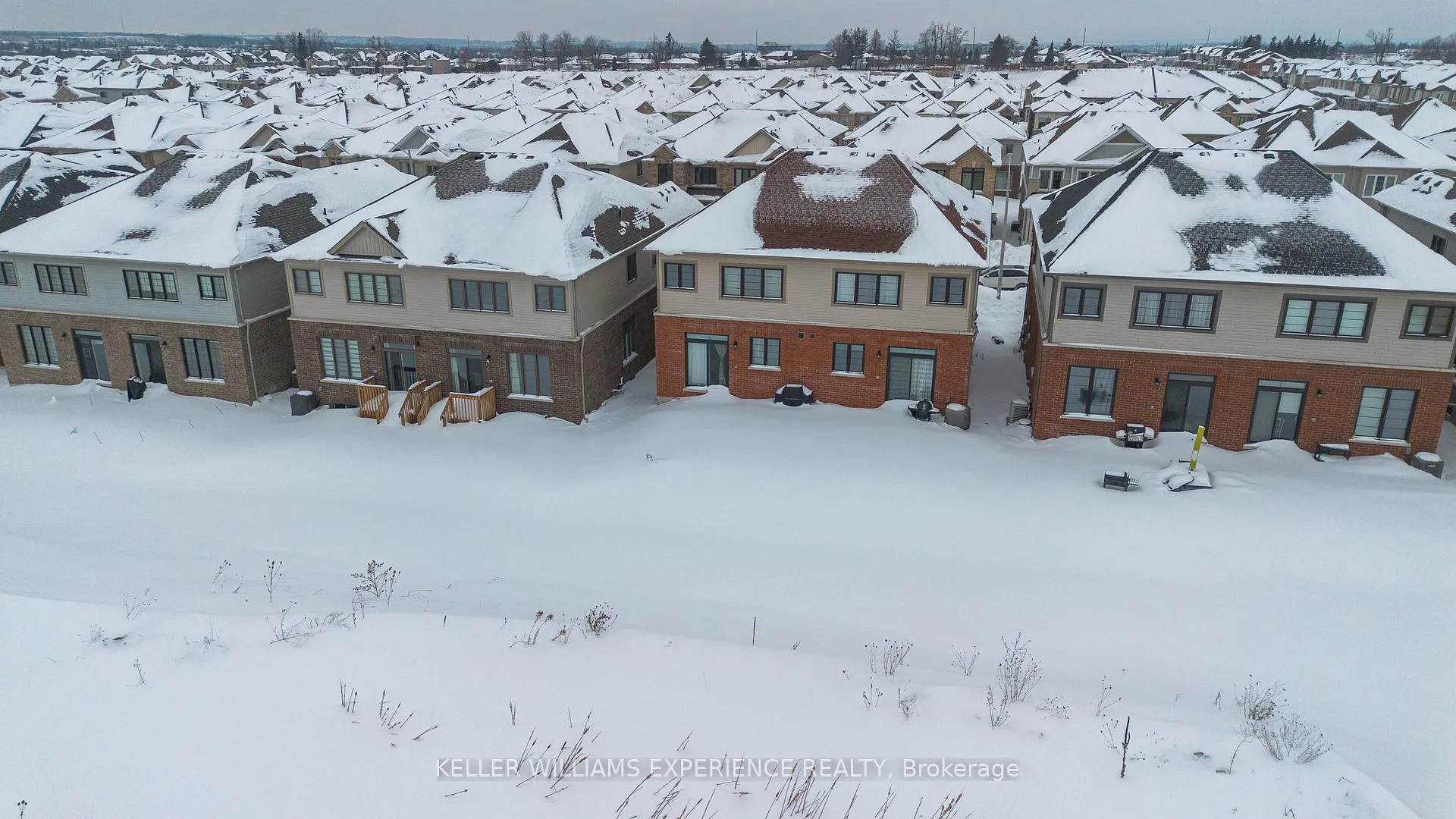Photo 26 of 82 Phoenix Boulevard, Barrie, Rural Barrie Southeast — HOMEH