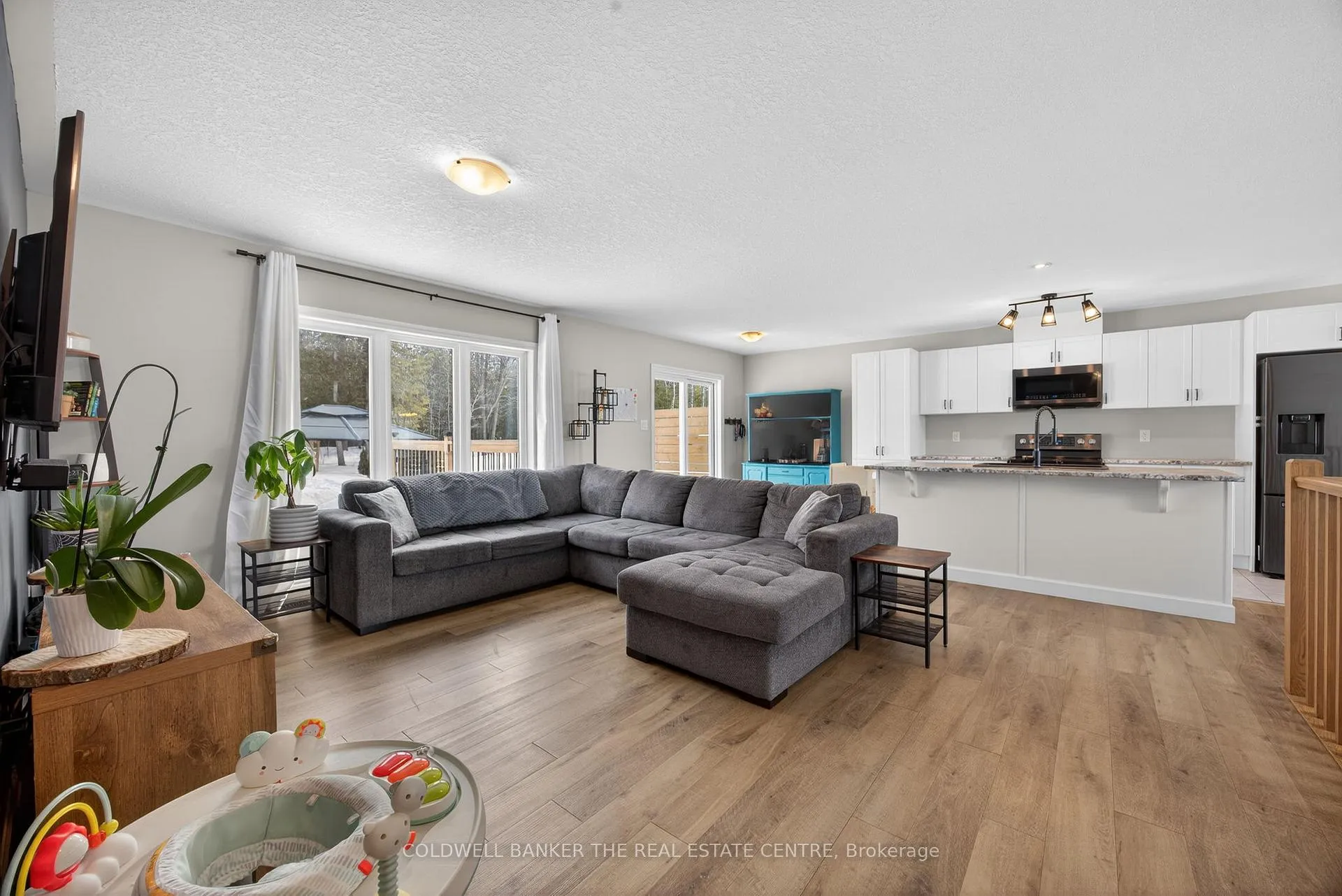Photo 5 of 31 Ralph Dalton Boulevard, Tay, Victoria Harbour — HOMEH