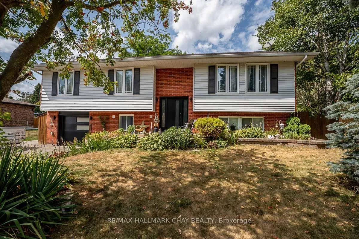 Photo 1 of 61 Marshall Crescent, Essa, Baxter — HOMEH