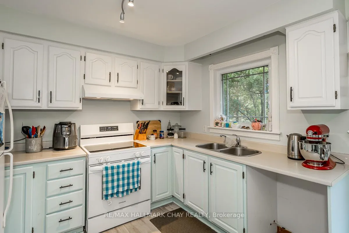 Photo 10 of 61 Marshall Crescent, Essa, Baxter — HOMEH