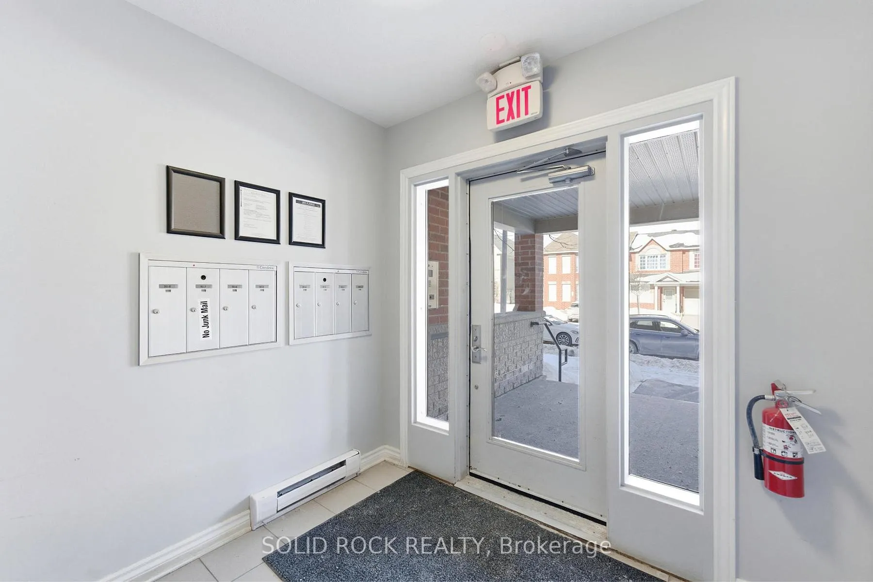Photo 7 of Unit 6, 50 Barnstone Drive, Ottawa, Barrhaven East — HOMEH