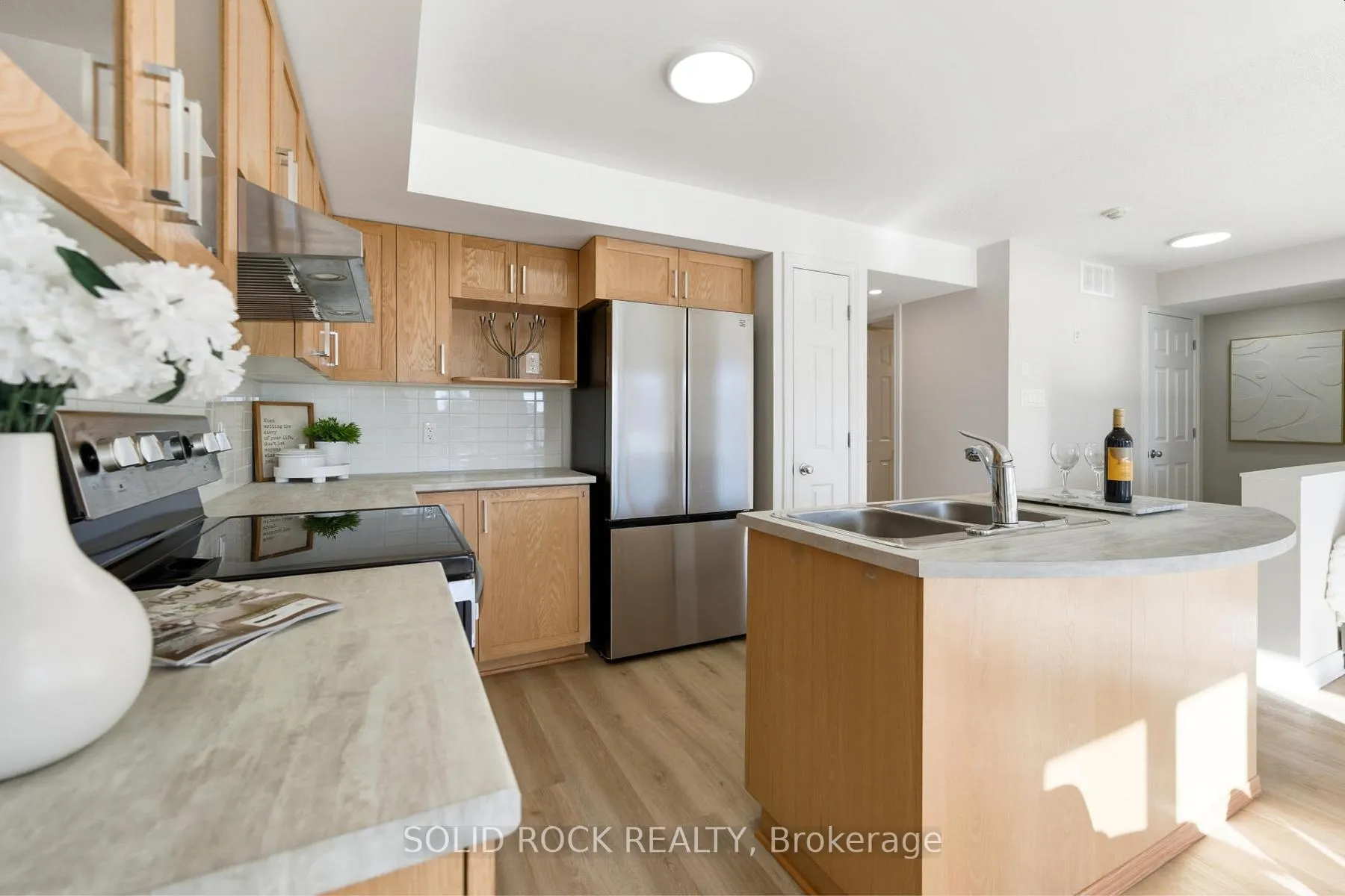 Photo 15 of Unit 6, 50 Barnstone Drive, Ottawa, Barrhaven East — HOMEH