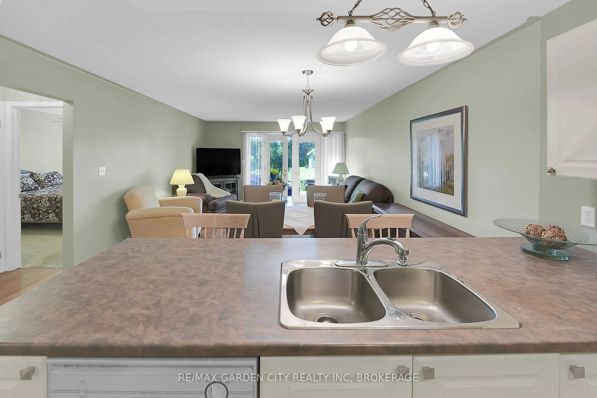 Photo 7 of 176 Beckett Crescent, Pelham, Fonthill — HOMEH