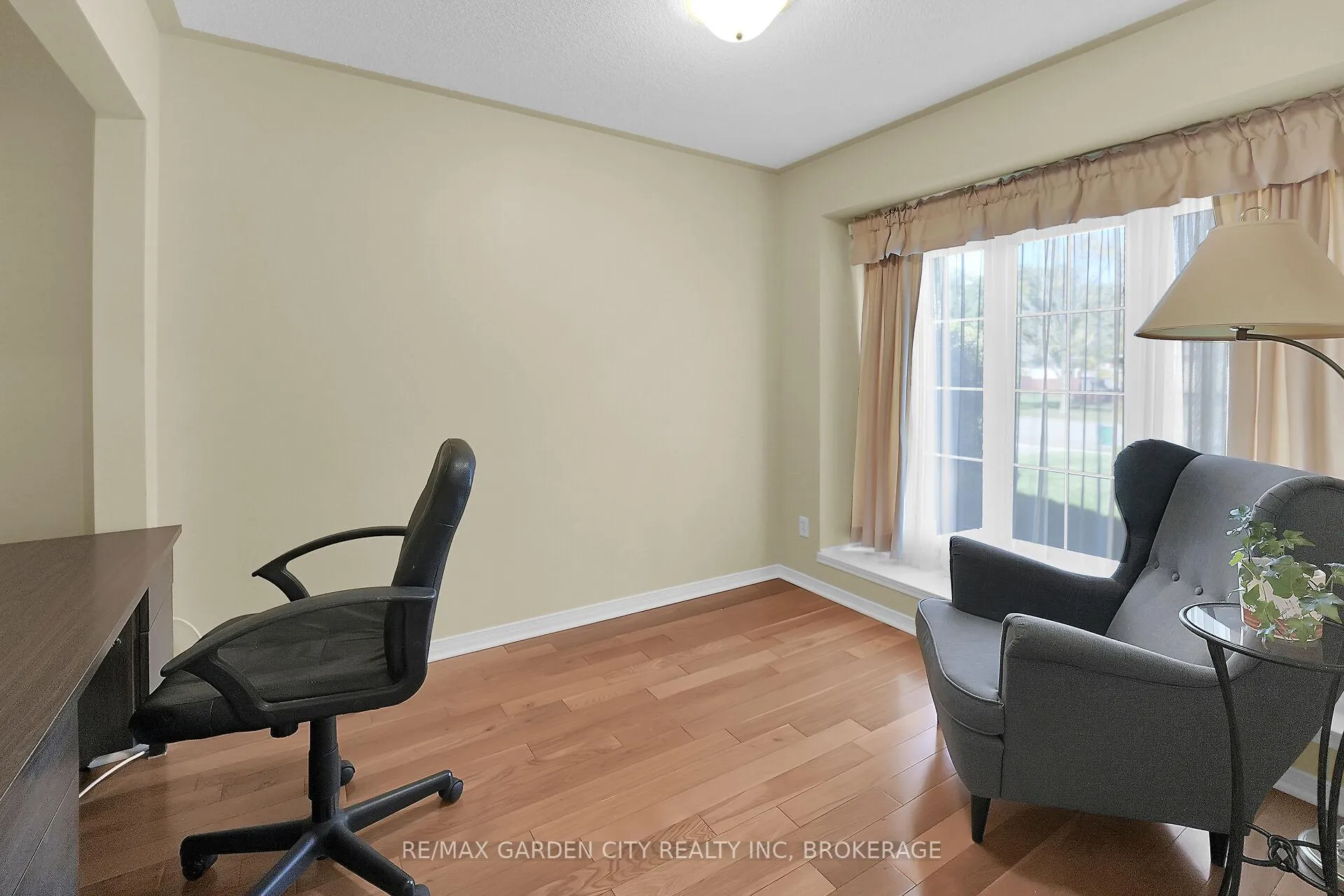 Photo 21 of 176 Beckett Crescent, Pelham, Fonthill — HOMEH