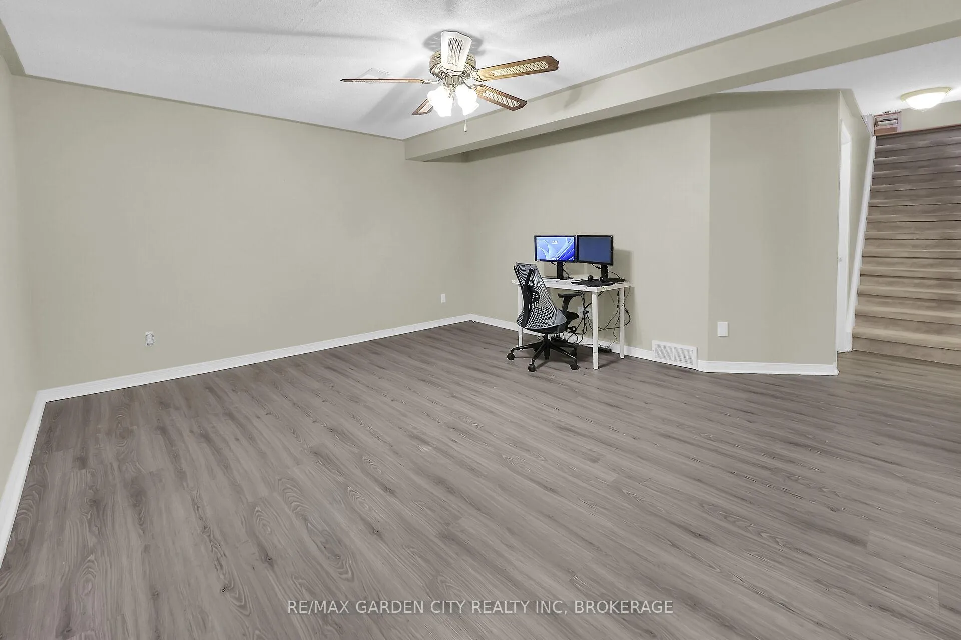 Photo 25 of 176 Beckett Crescent, Pelham, Fonthill — HOMEH