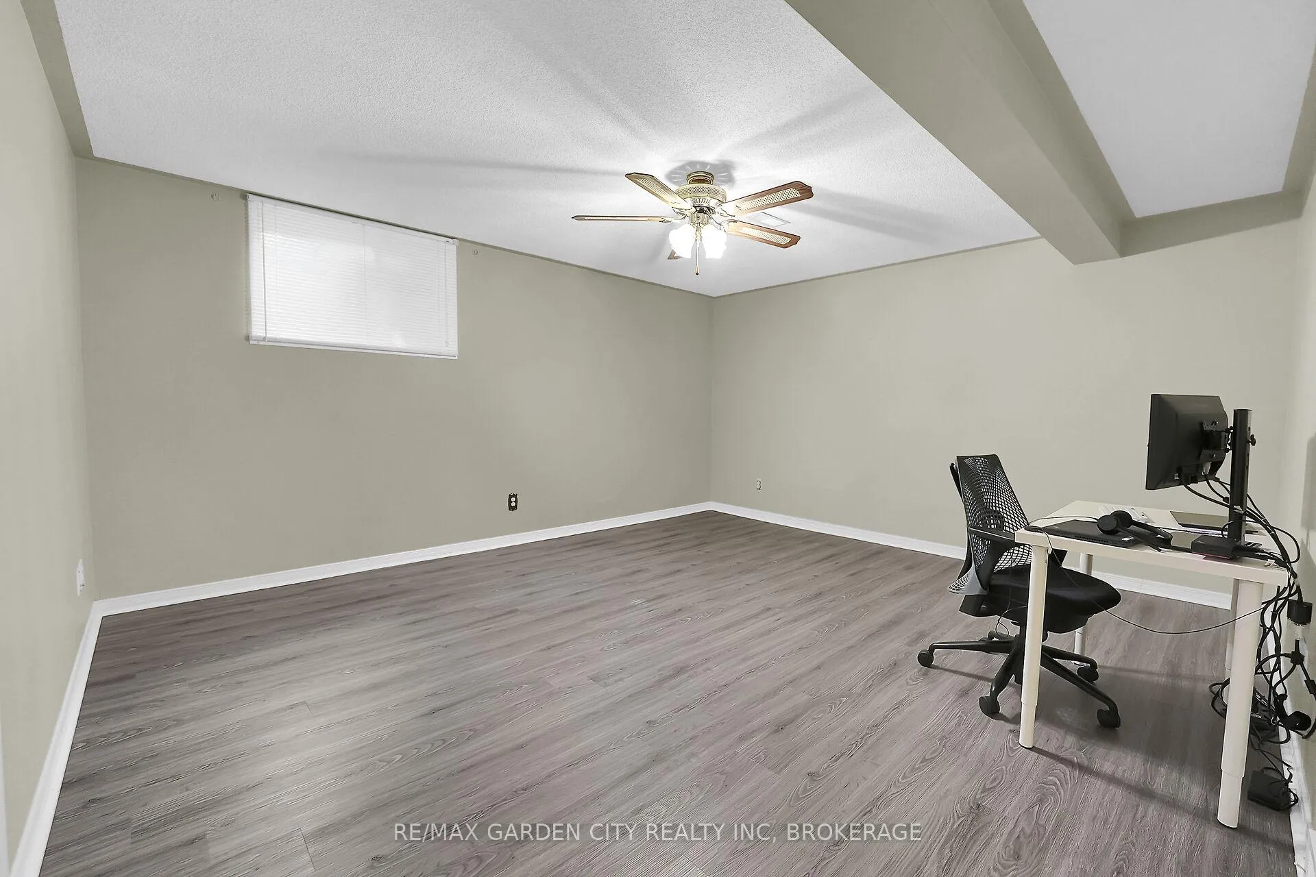 Photo 27 of 176 Beckett Crescent, Pelham, Fonthill — HOMEH