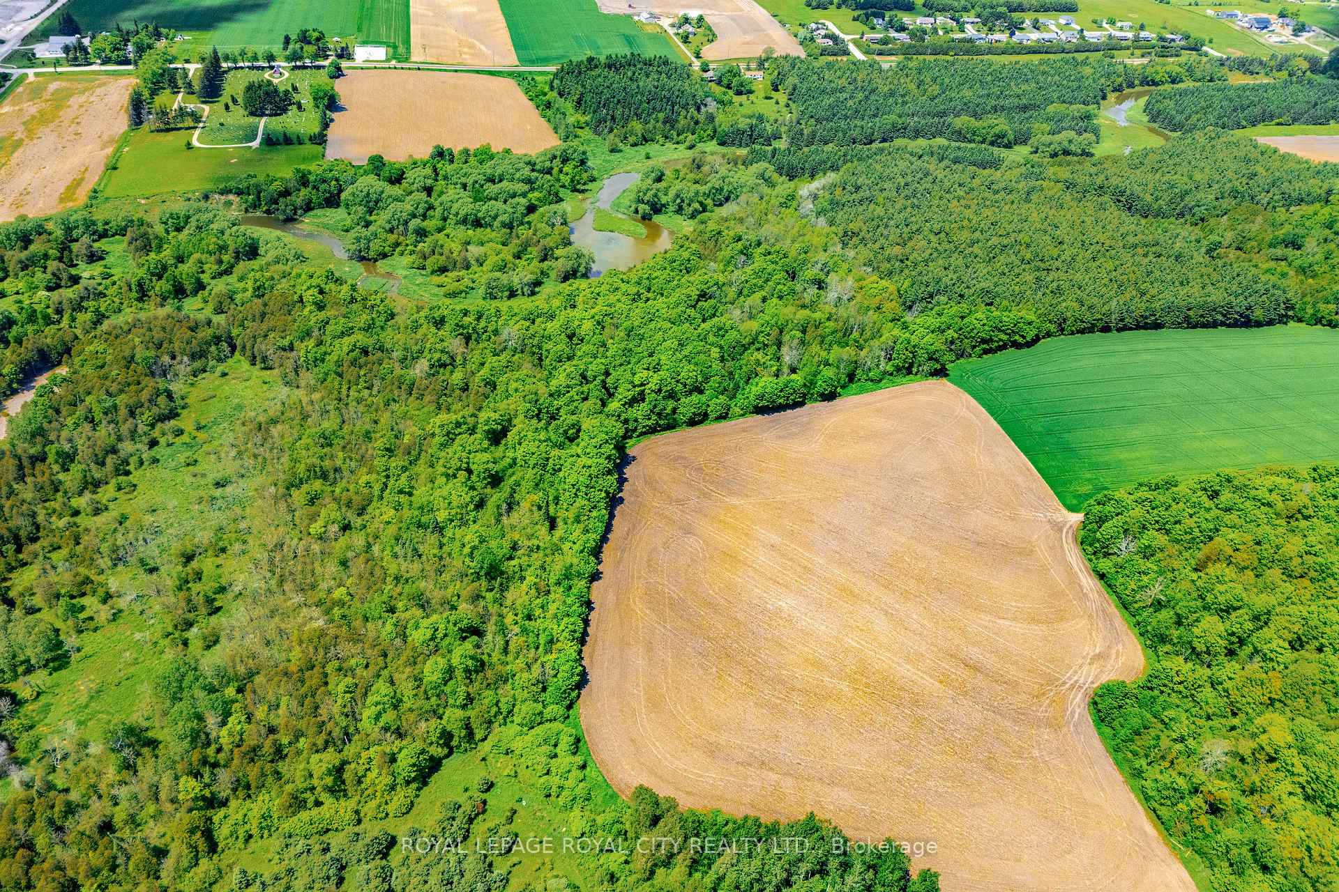 Photo 29 of Pt Lt 1 Pt Lt 2, Concession 12 Road, Mapleton, Rural Mapleton — HOMEH