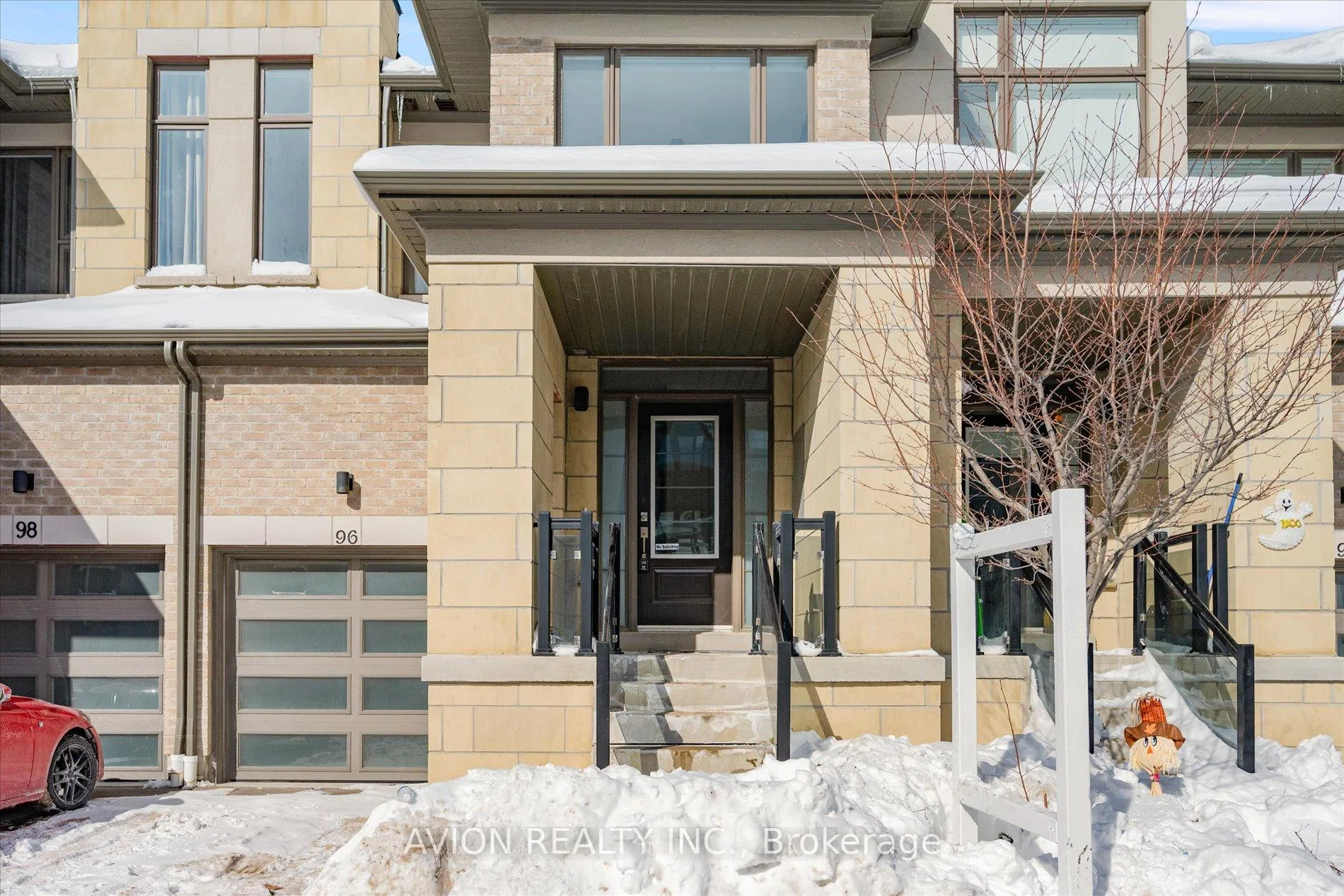 Photo 3 of 96 Donald Fleming Way N, Whitby, Pringle Creek — HOMEH