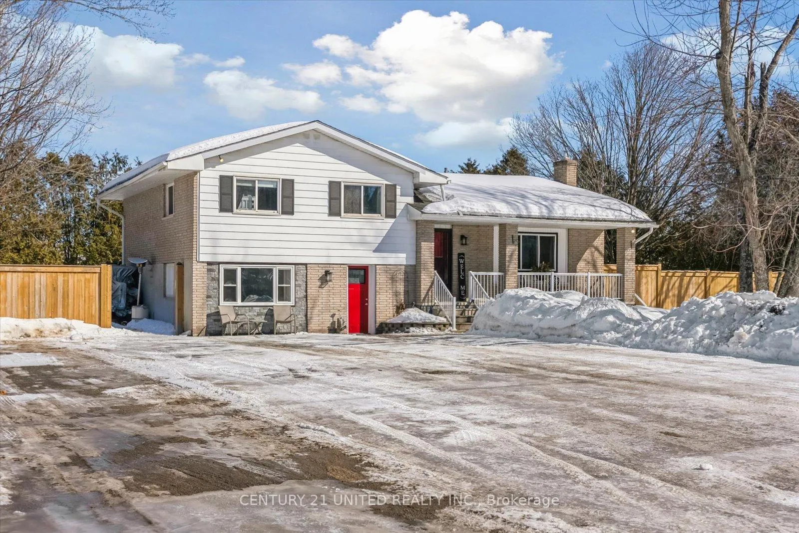 Photo 1 of 1585 County Rd 4, Douro-Dummer — HOMEH