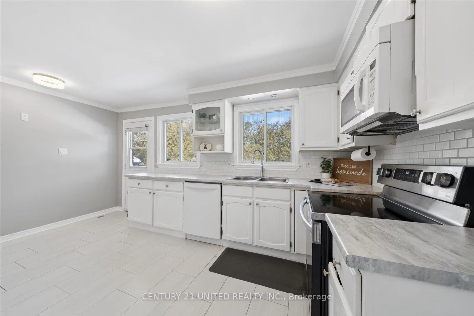 Photo 10 of 1585 County Rd 4, Douro-Dummer — HOMEH