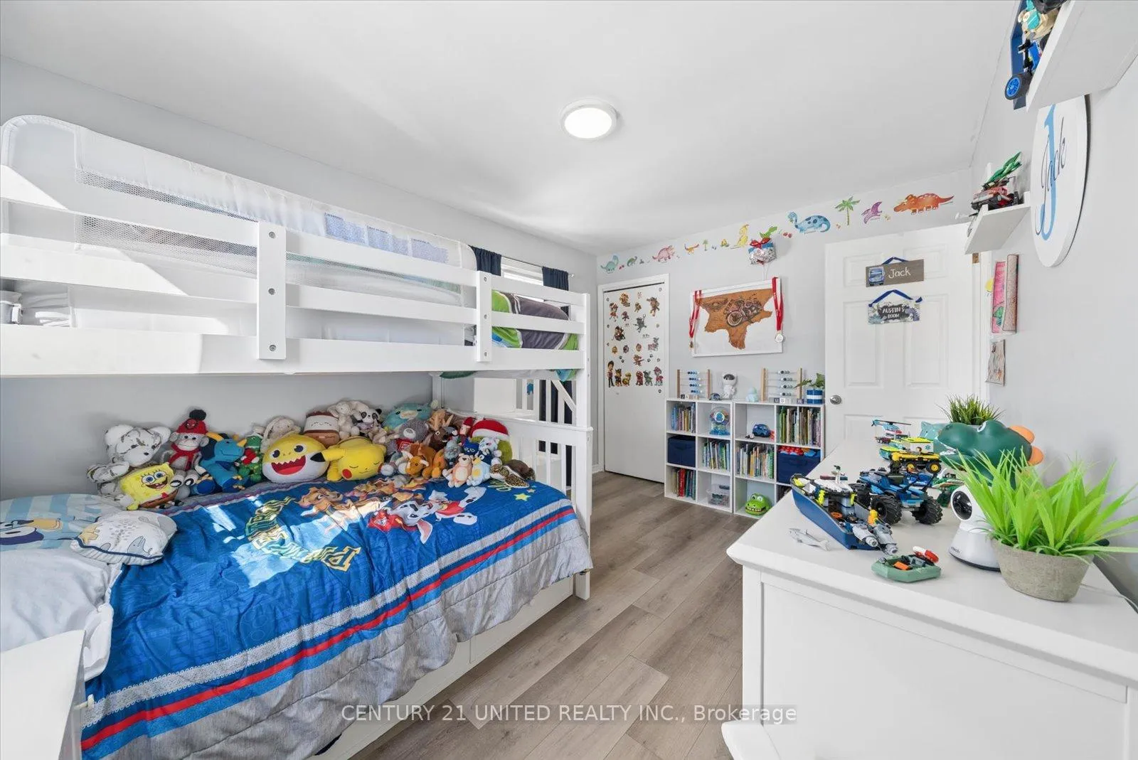 Photo 22 of 1585 County Rd 4, Douro-Dummer — HOMEH