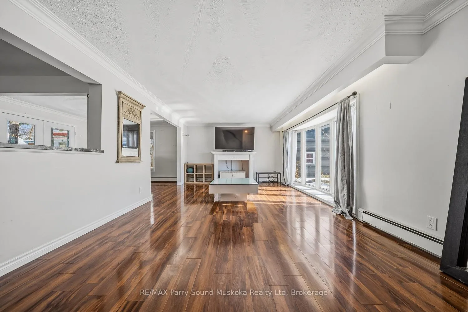 Photo 10 of 55 A Cascade Street E, Parry Sound — HOMEH