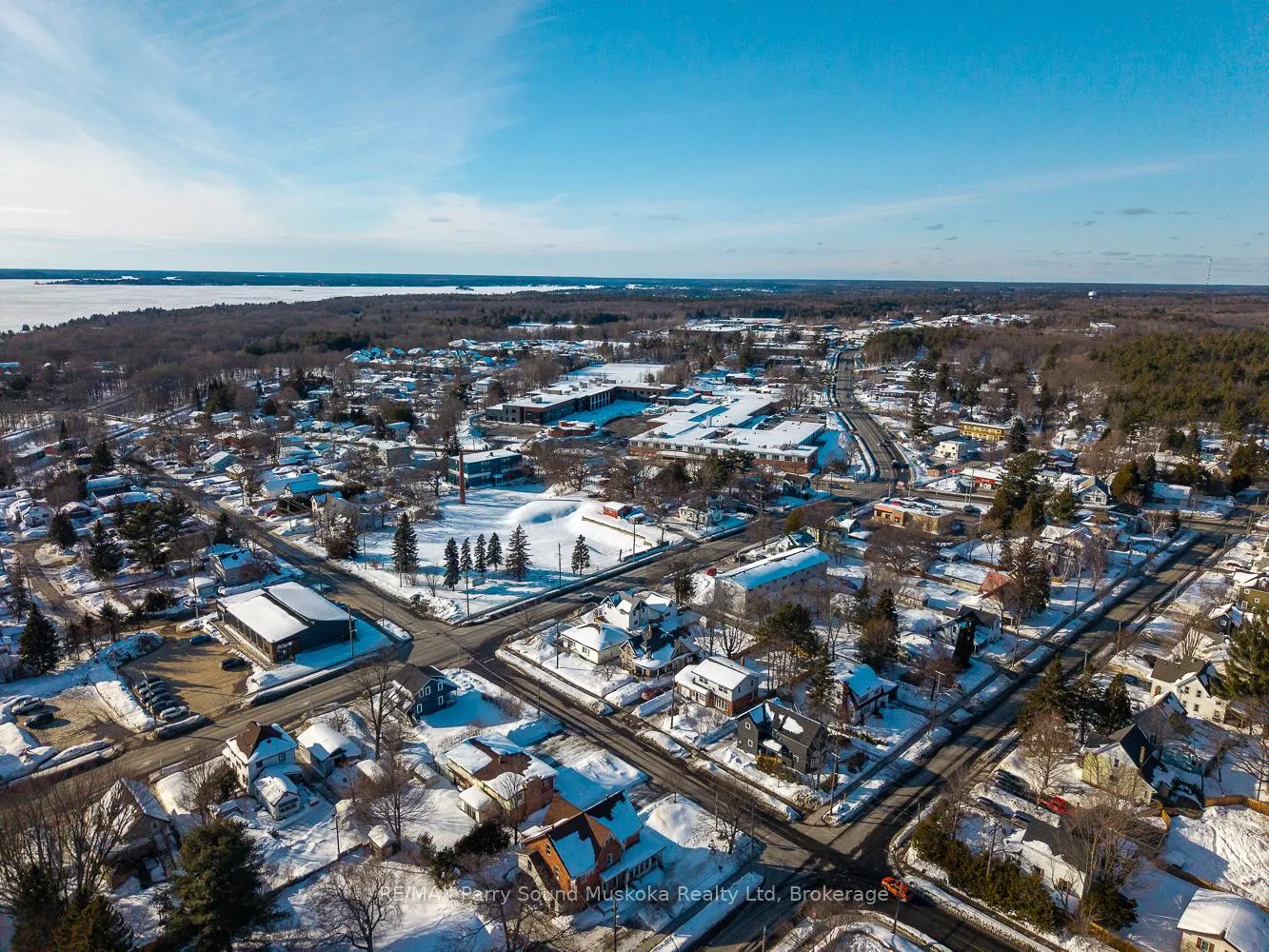 Photo 40 of 55 A Cascade Street E, Parry Sound — HOMEH