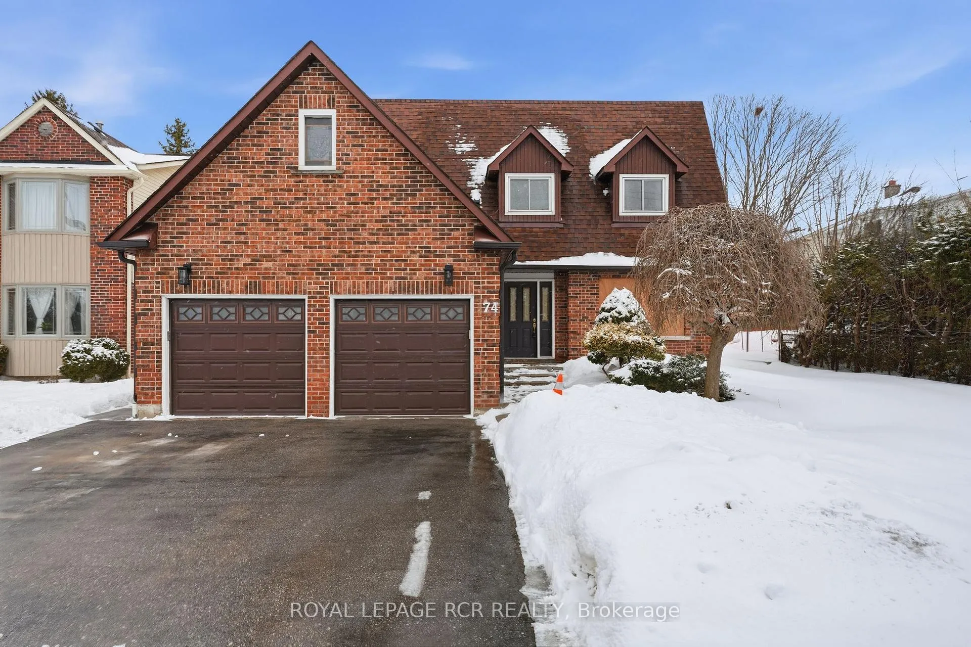 Photo 1 of 74 Old Yonge Street, Aurora, Aurora Village — HOMEH