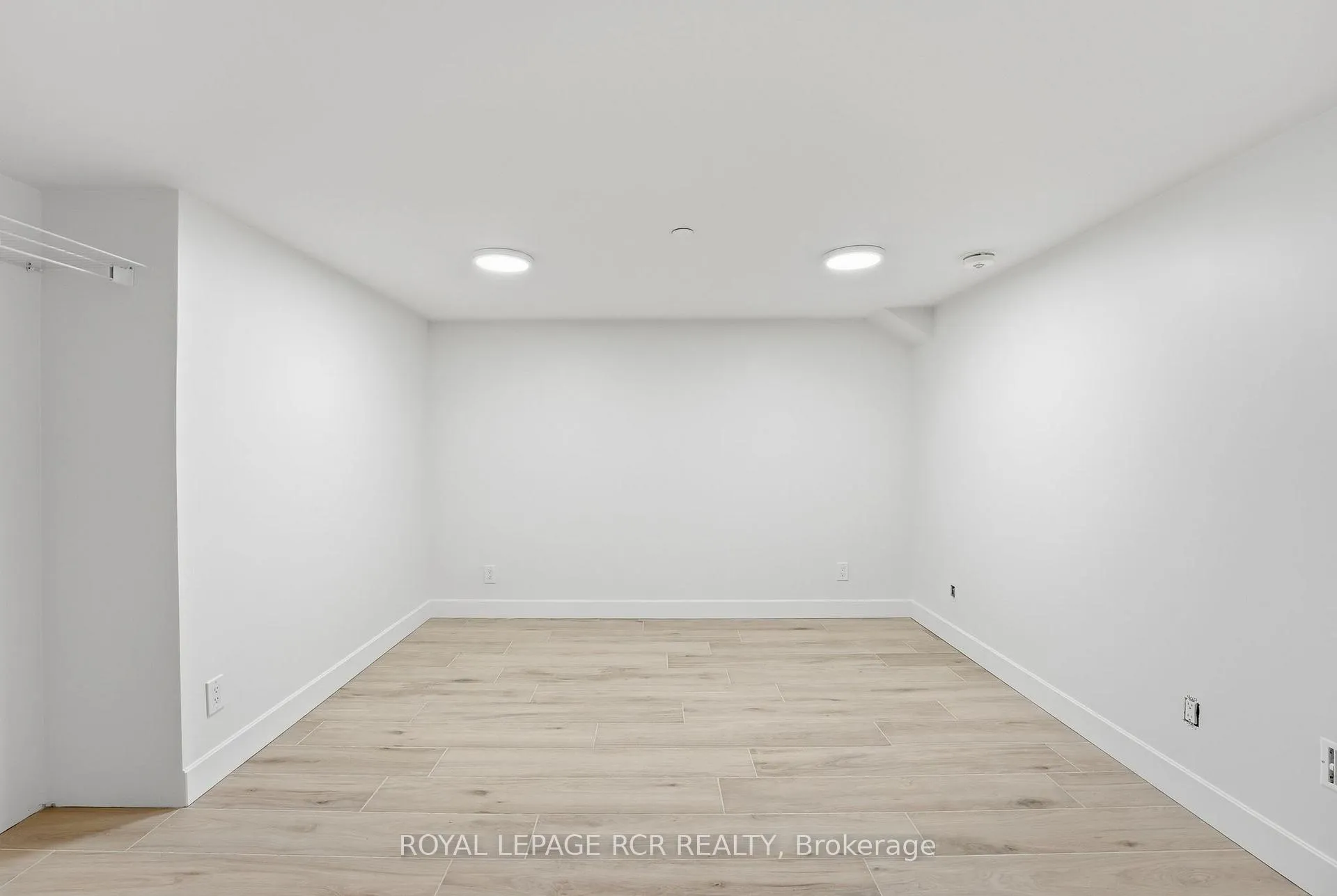 Photo 9 of 74 Old Yonge Street, Aurora, Aurora Village — HOMEH