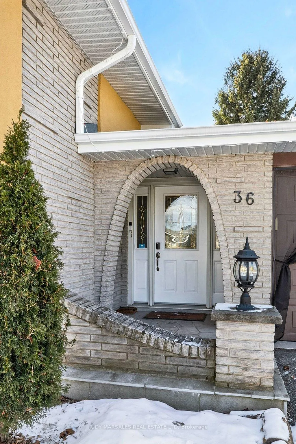 Photo 3 of 36 Hanover Place, Hamilton, Vincent — HOMEH
