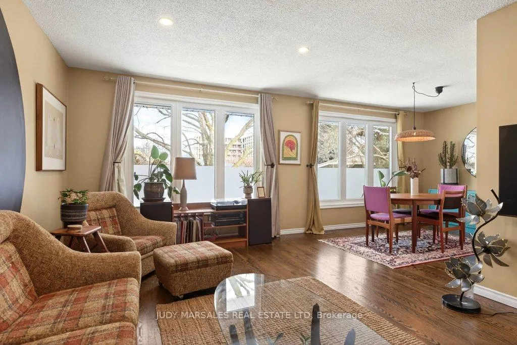 Photo 16 of 36 Hanover Place, Hamilton, Vincent — HOMEH