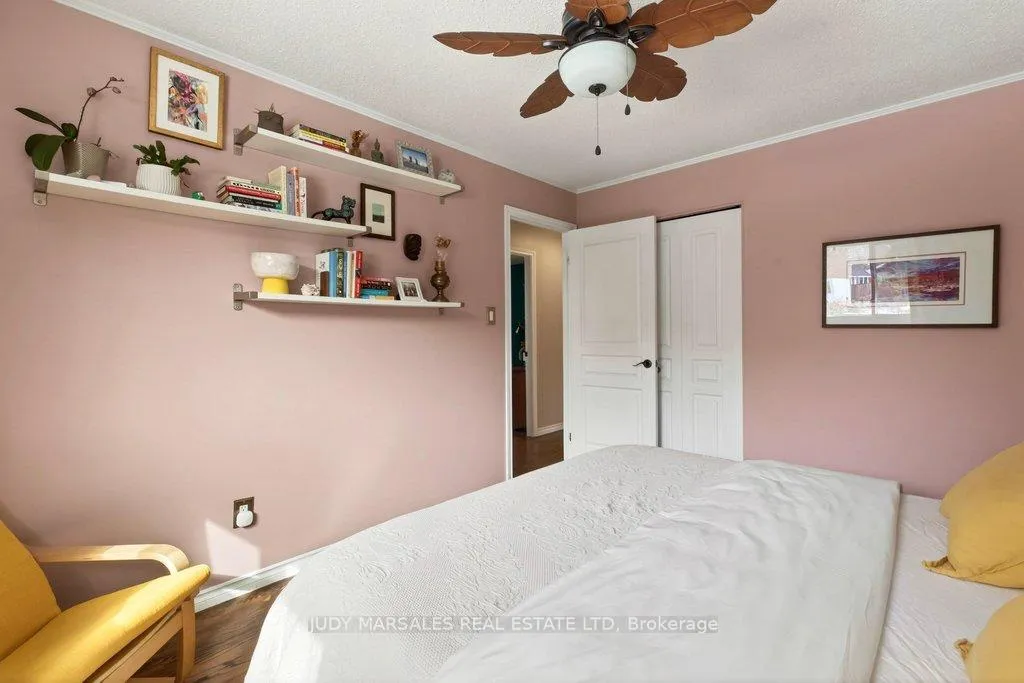 Photo 24 of 36 Hanover Place, Hamilton, Vincent — HOMEH