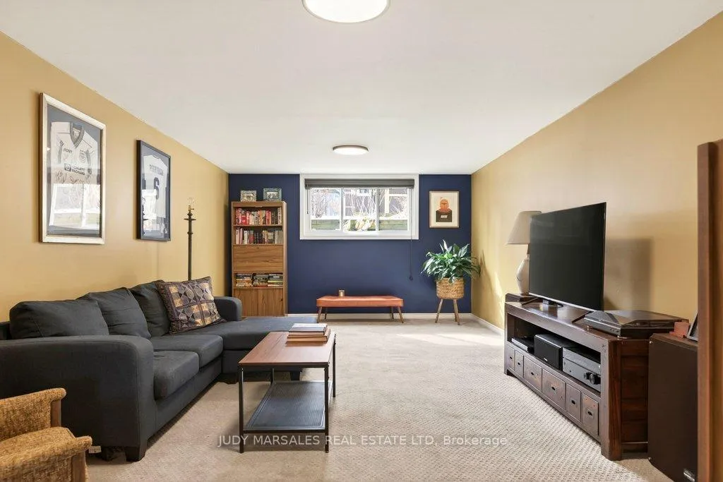 Photo 35 of 36 Hanover Place, Hamilton, Vincent — HOMEH