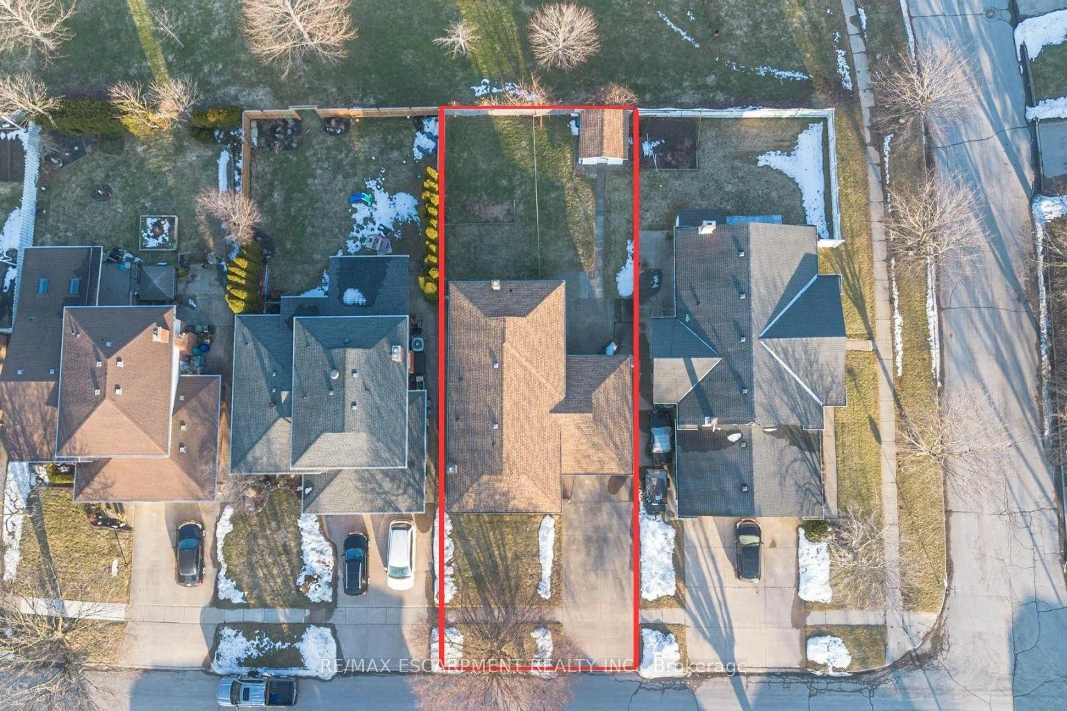 Photo 29 of 14 Eagleson Drive, St. Catharines, Carlton/Bunting — HOMEH