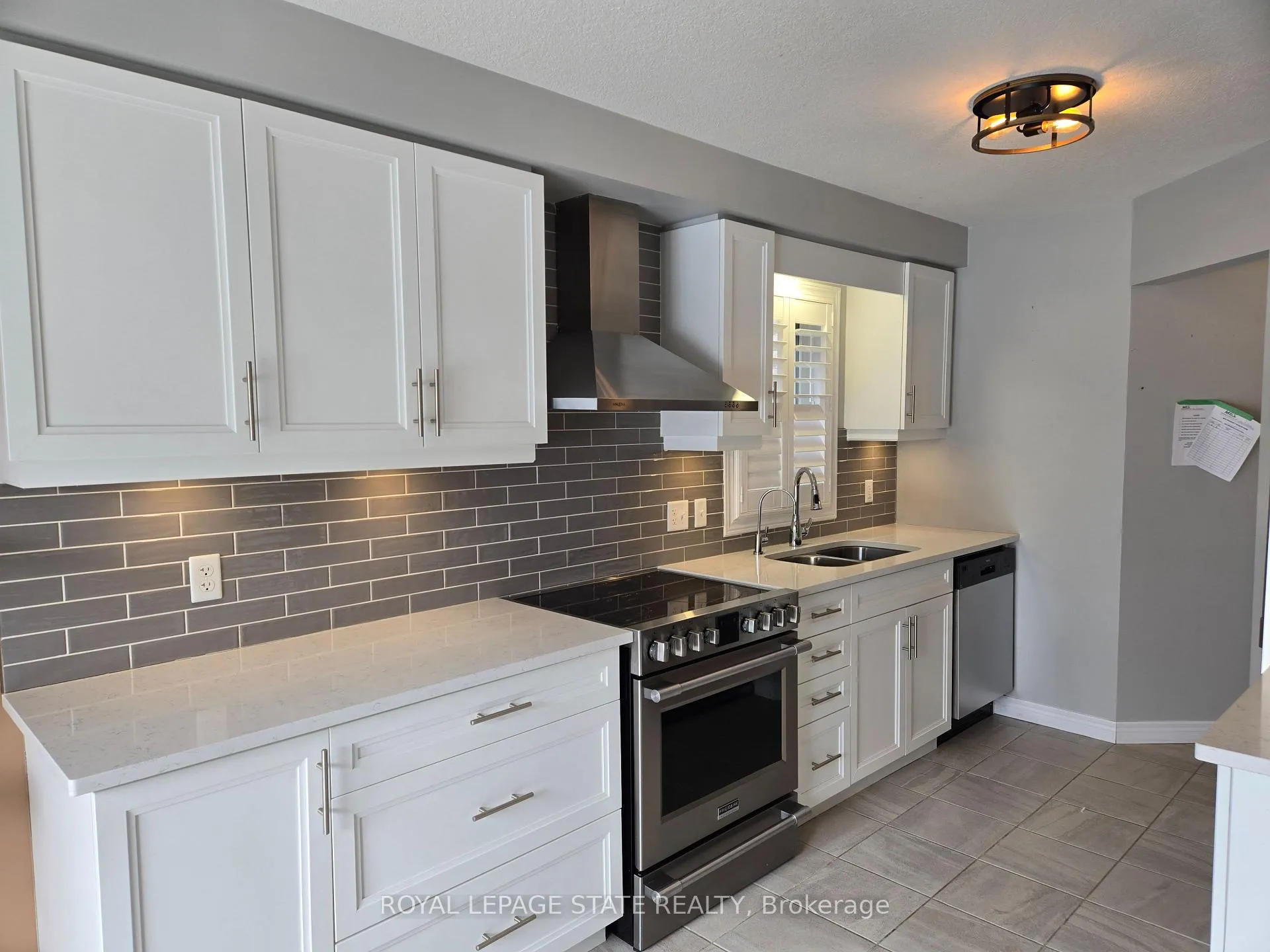 Photo 3 of 3 Crawford Place, Brant, Paris — HOMEH