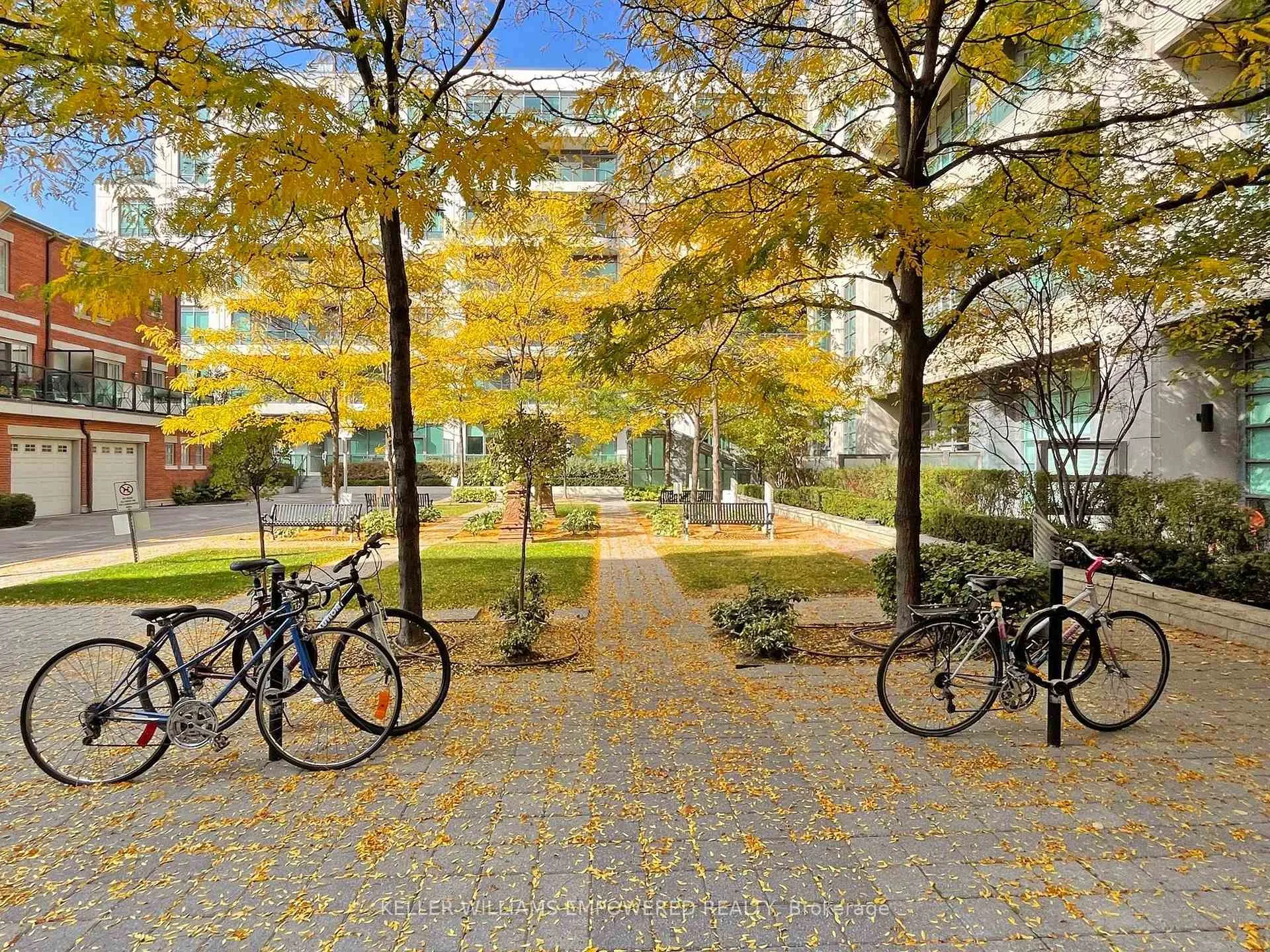 Photo 29 of Unit 307, 377 Madison Avenue, Toronto, Casa Loma — HOMEH