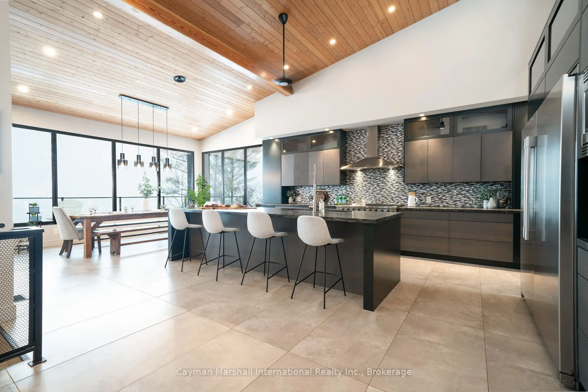 Photo 7 of 47B George Hunt Memorial Drive W, McDougall — HOMEH