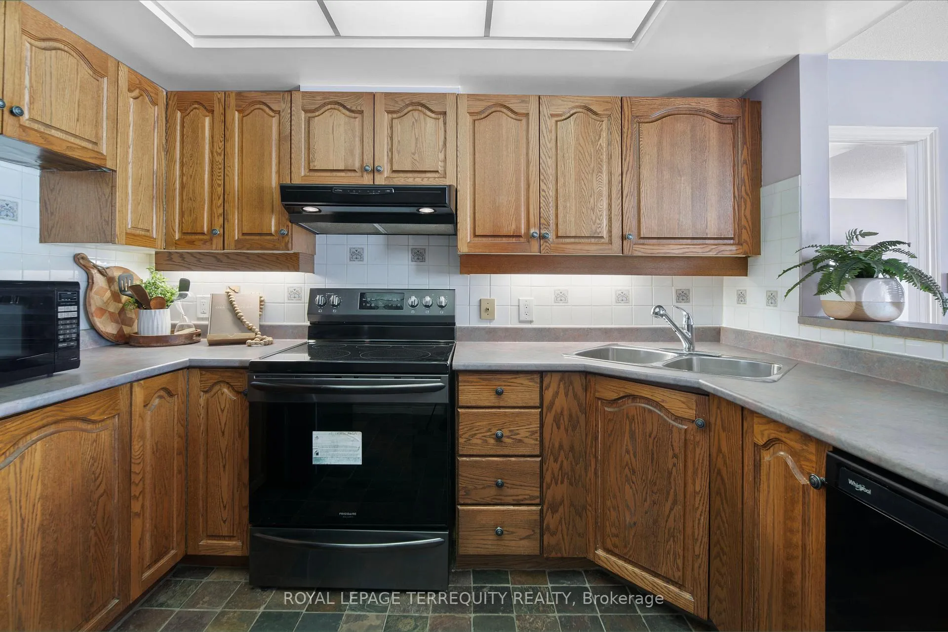 Photo 16 of Unit 112, 155 Timmins Street, North Bay, West End — HOMEH